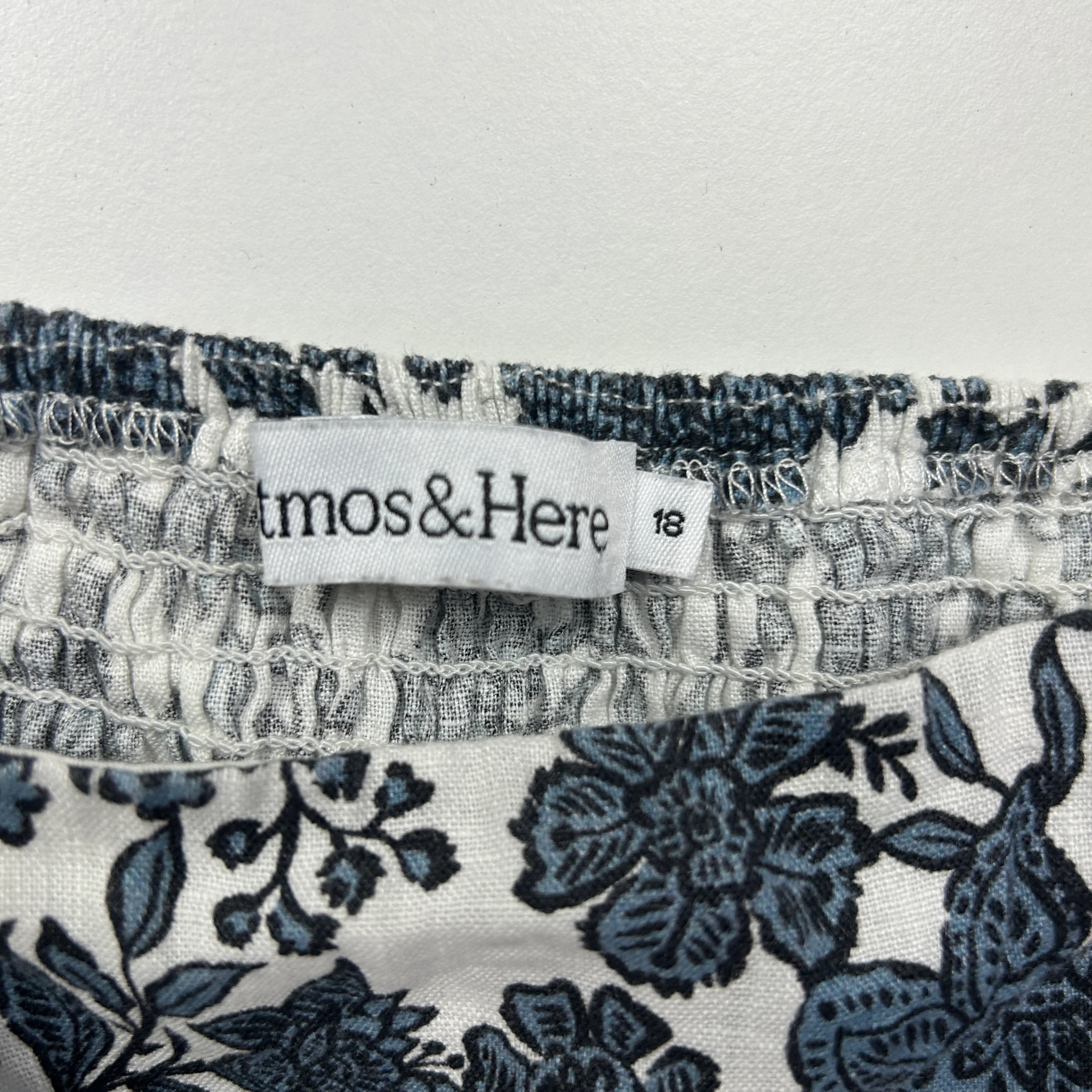 Atmos & Here Crop Top Size 18 Linen Blend Adjustable Straps - Image 3