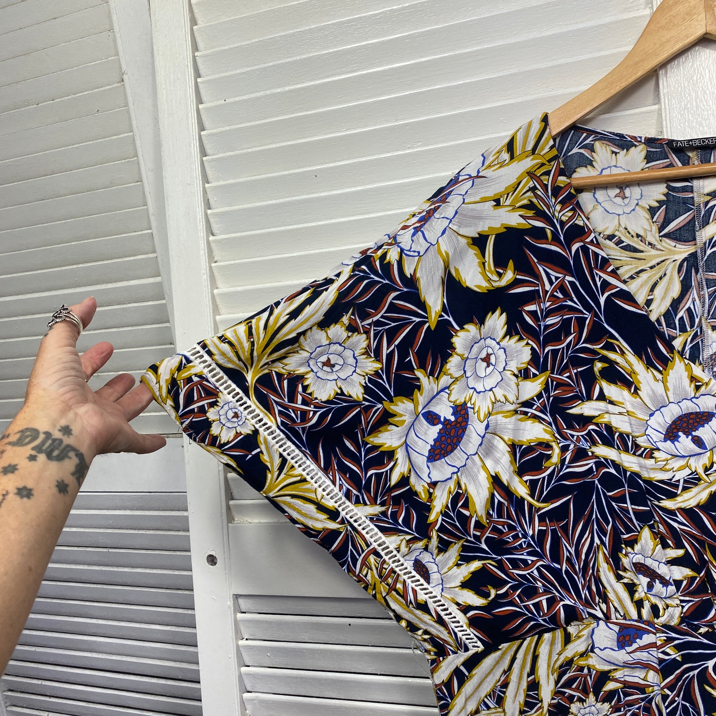 Fate & Becker Dress 14 Short Sleeve Floral Viscose - Image 4
