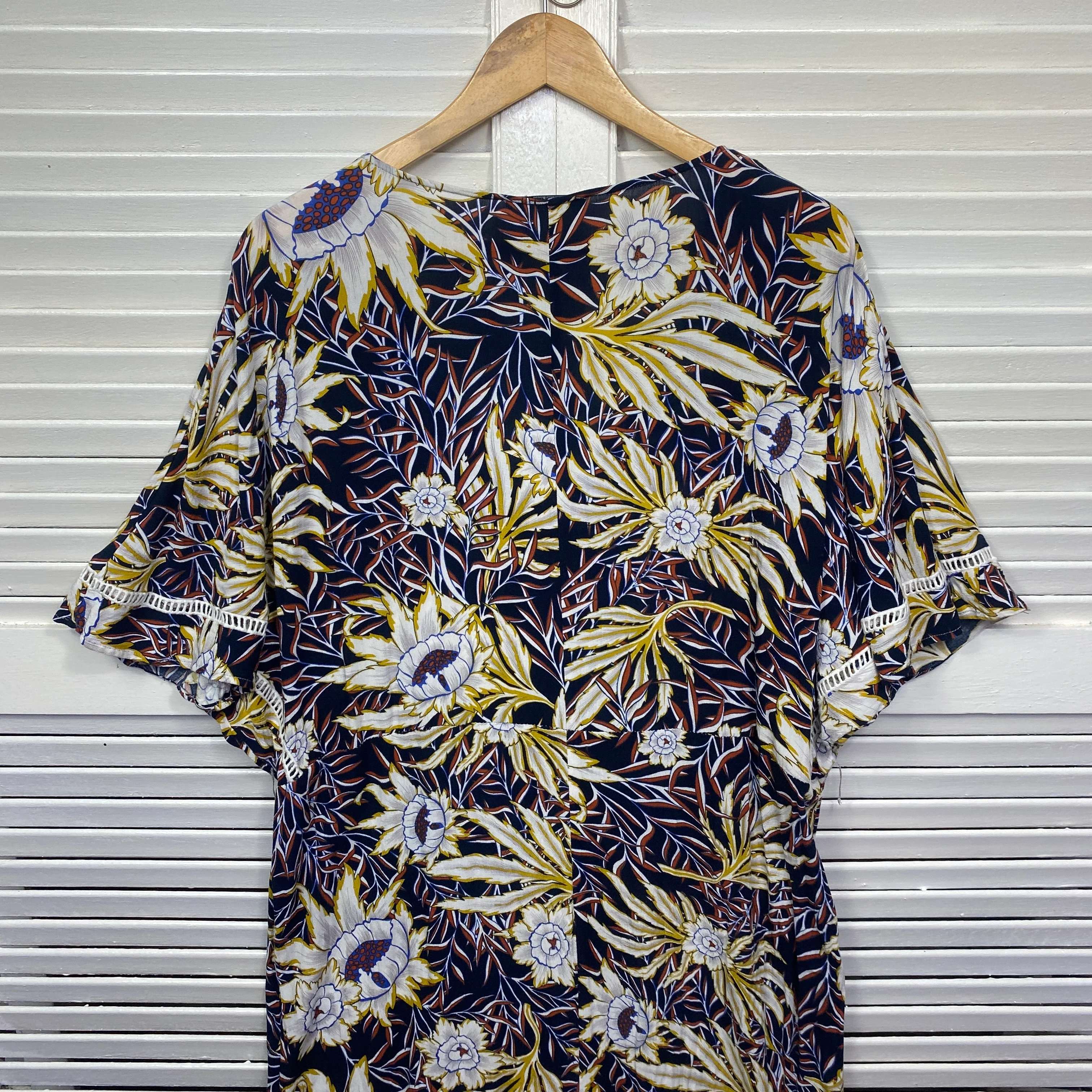 Fate & Becker Dress 14 Short Sleeve Floral Viscose - Image 7