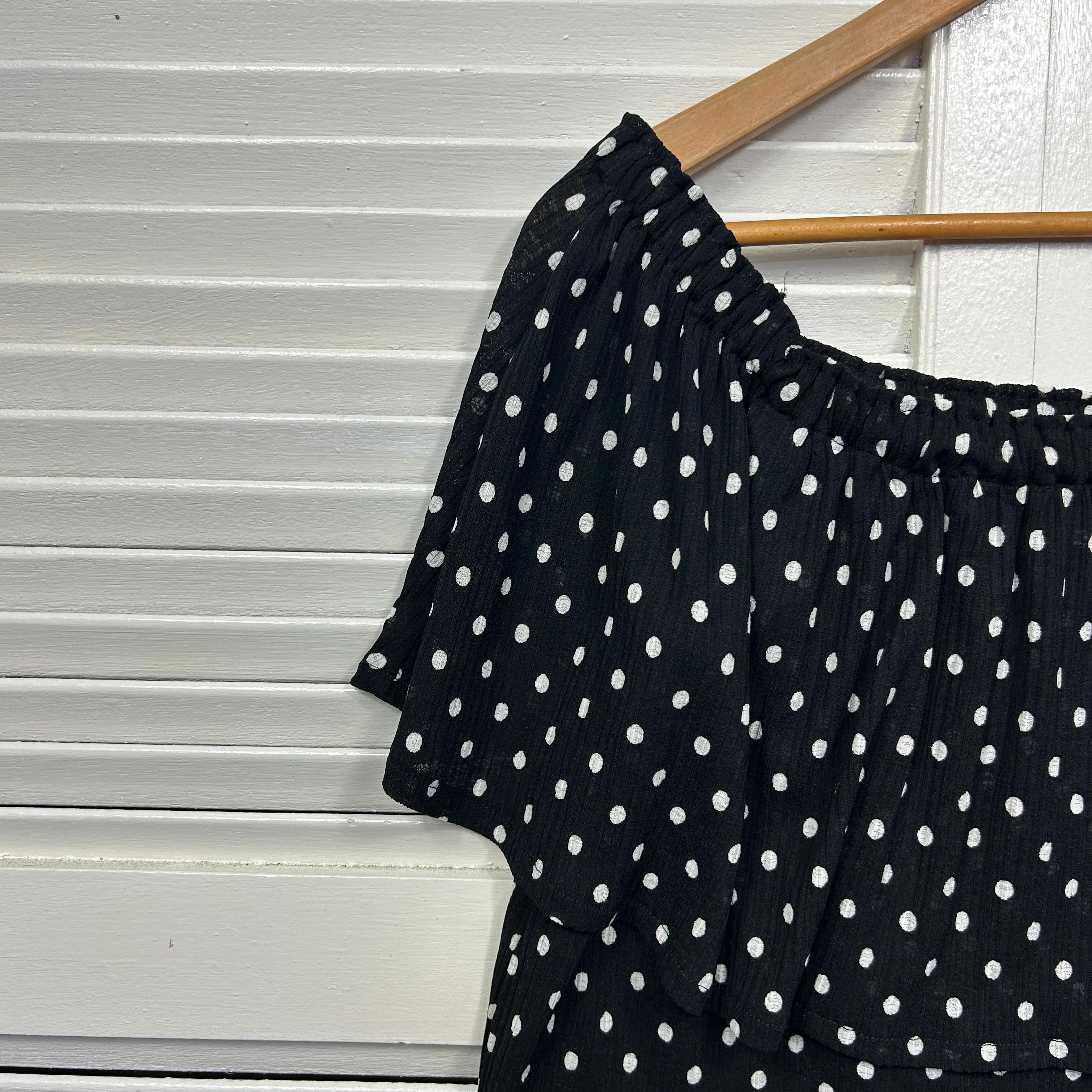Witchery Top Size 14 Large Black White Polka Dots - Image 2