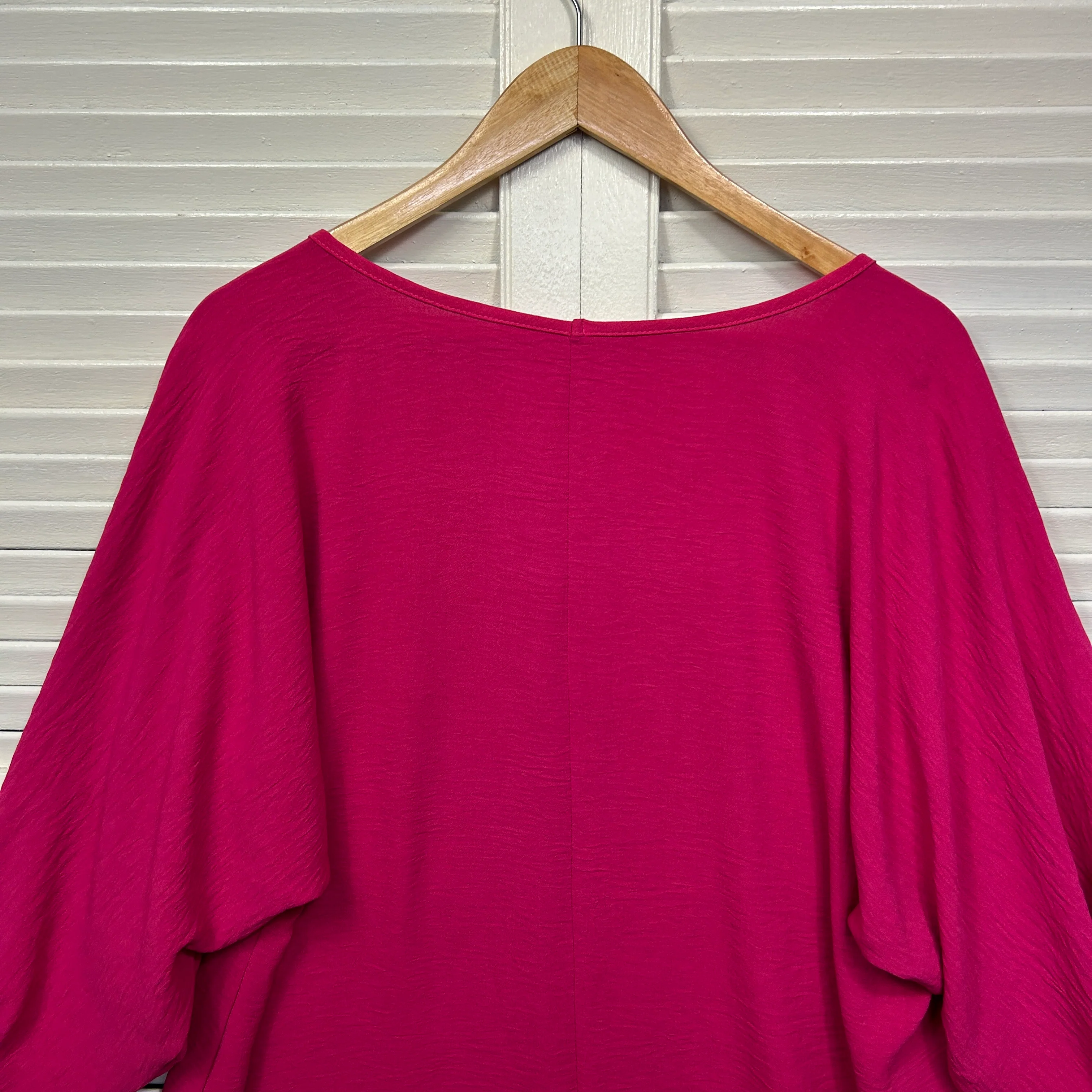 Shein Curve Top Size 16 0XL Pink 3/4 Sleeve - Image 6