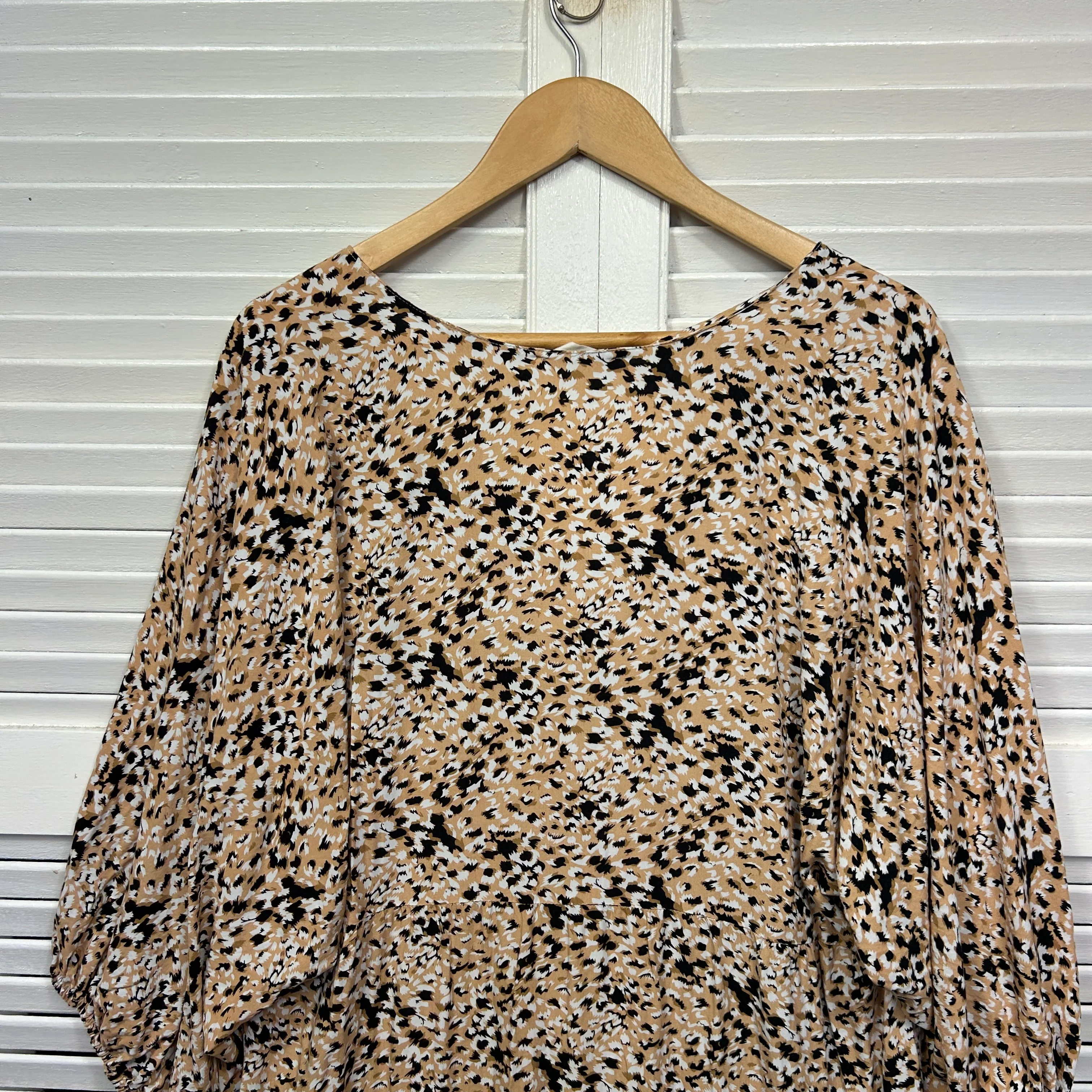 Abode Luxe Maxi Dress Medium Large 12 14 Long Sleeve Rayon - Image 6