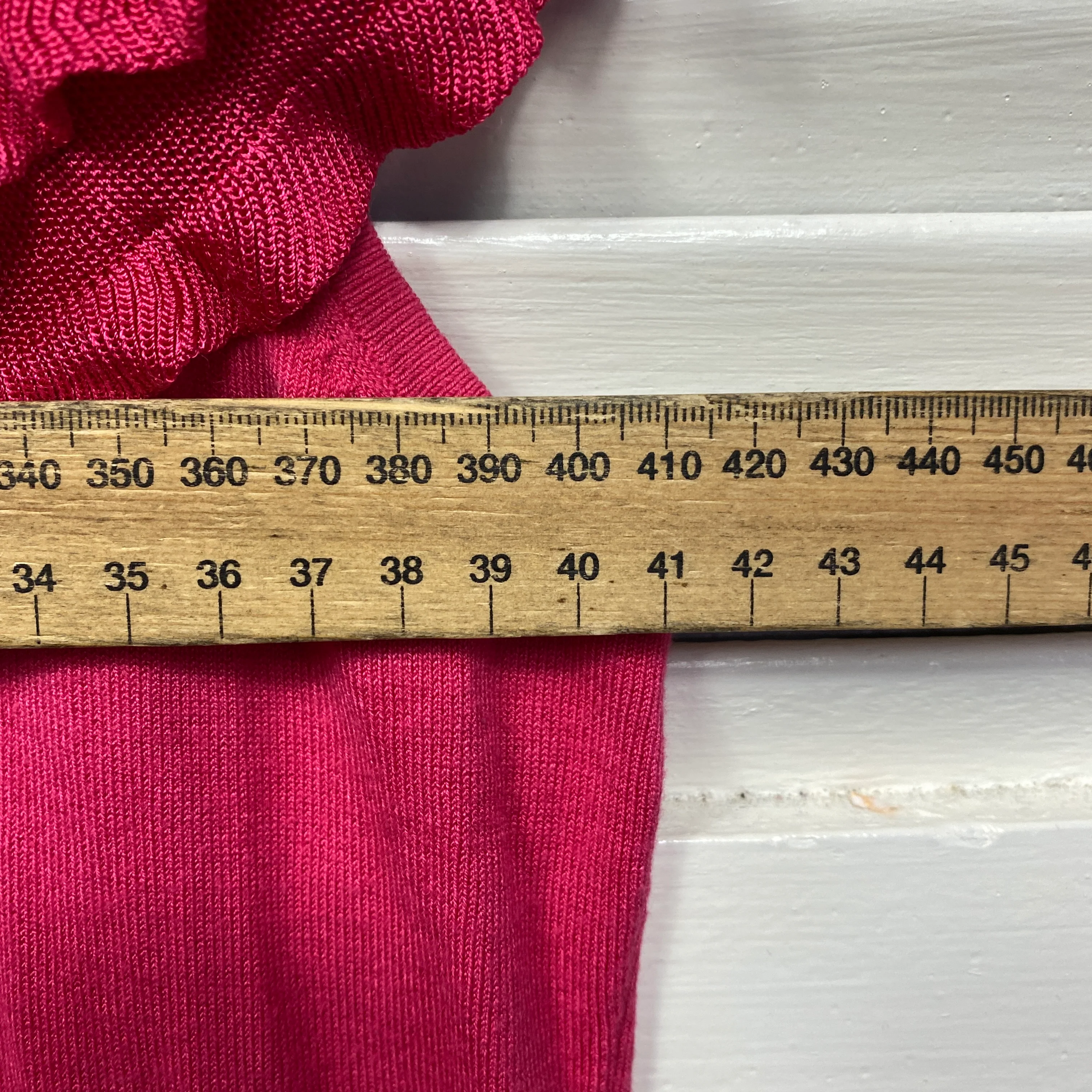 The Works Top Size 14 Large Pink Ruffle Neckline Rayon - Image 7