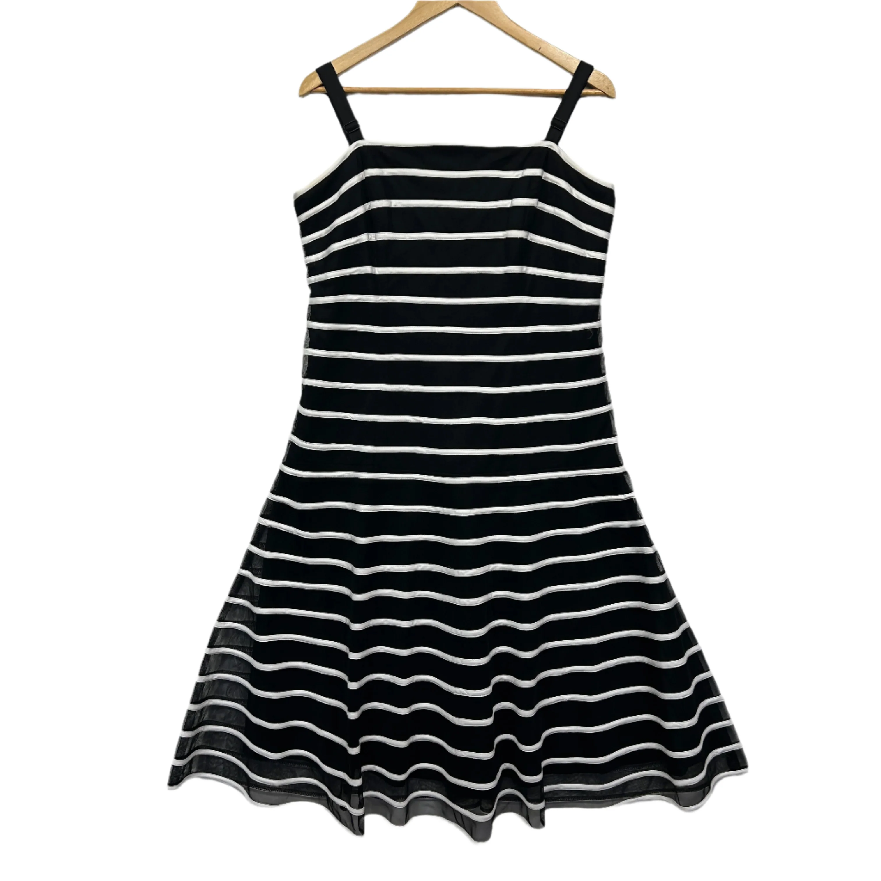 Queenspark Dress Size 14 Black White Fit & Flare Striped Cocktail