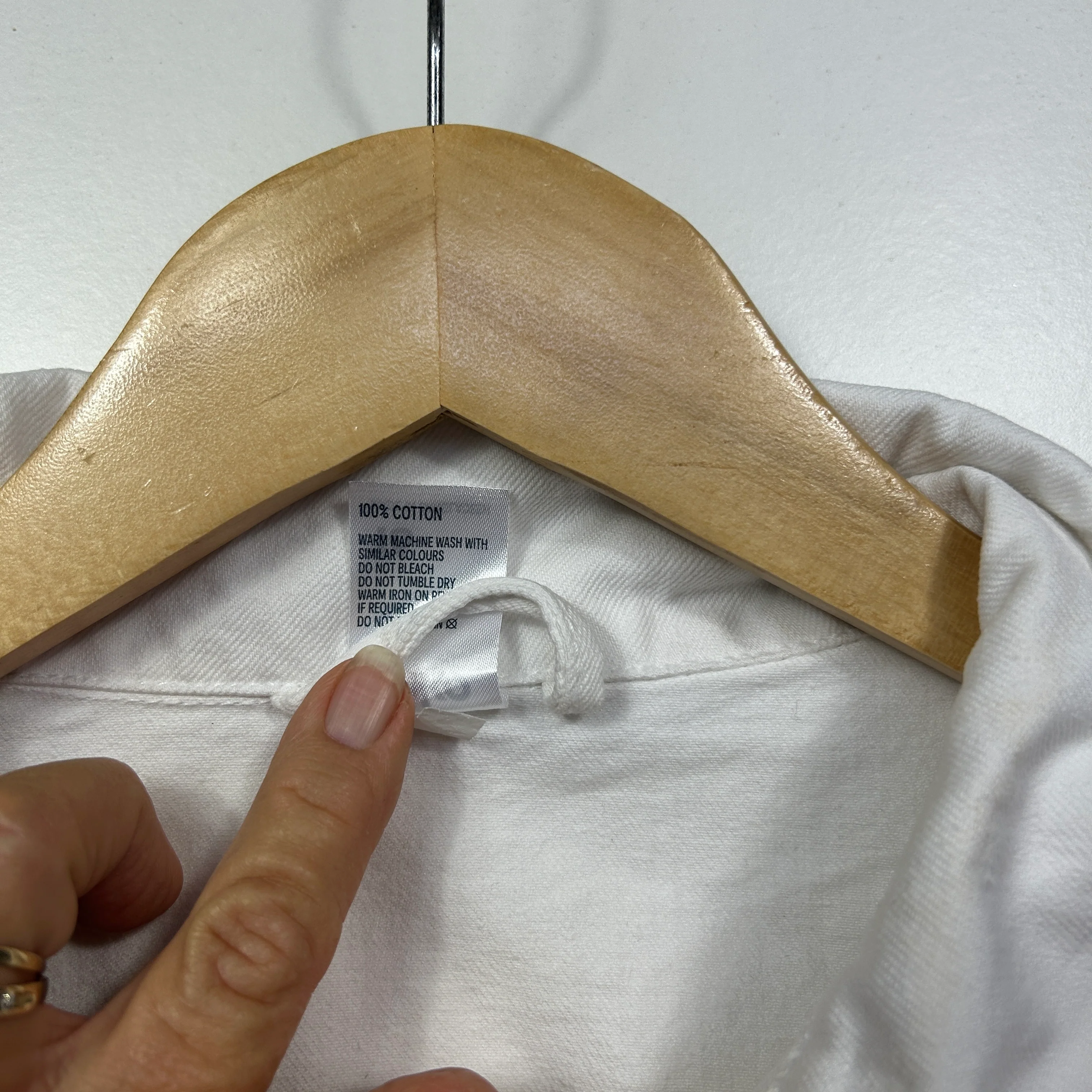 Anko Cropped White Denim Jacket - Size 16 (fault -mark) - Image 6