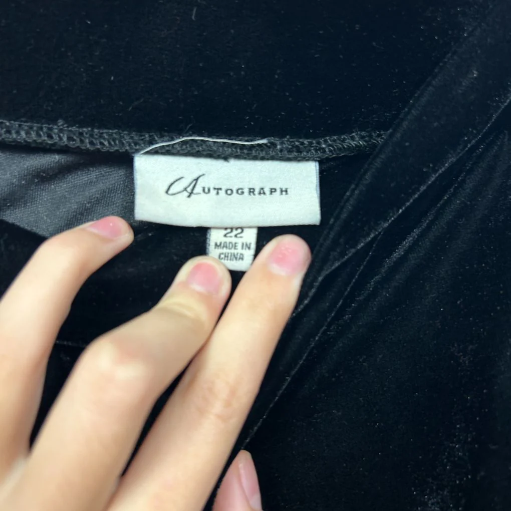 Autograph Black Velvet Midi Skirt - Size 22 - Image 3