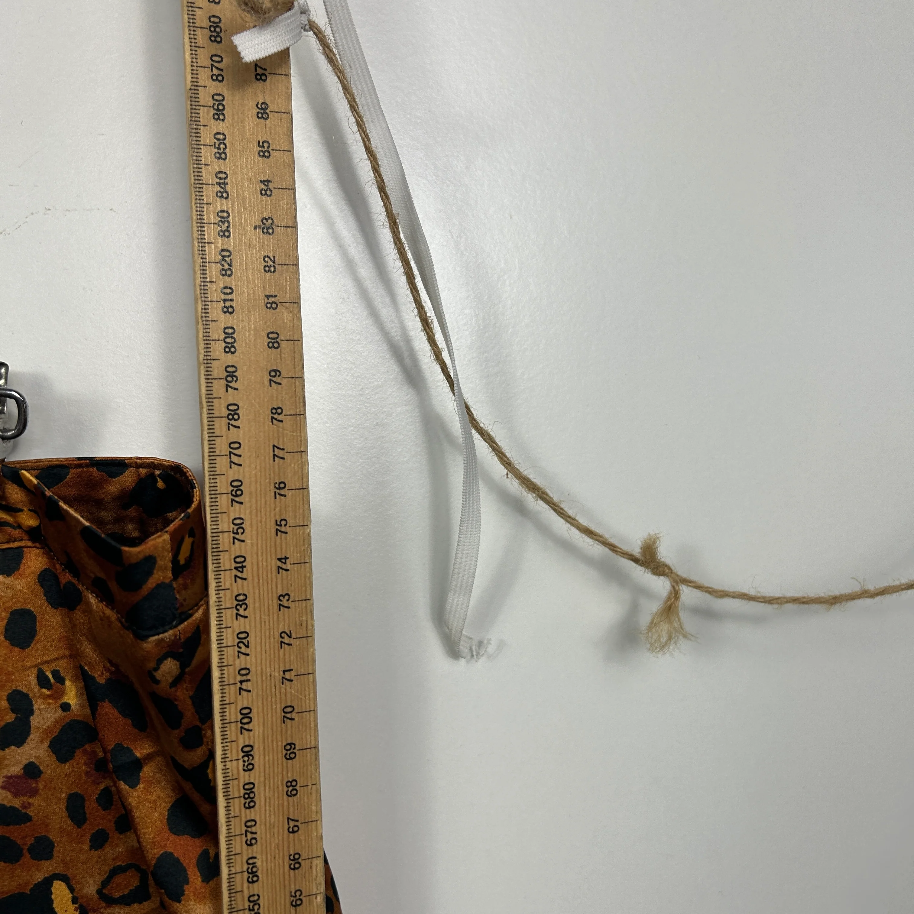 Bee Maddison Tan Leopard Print Skirt - Size 16 - Image 6