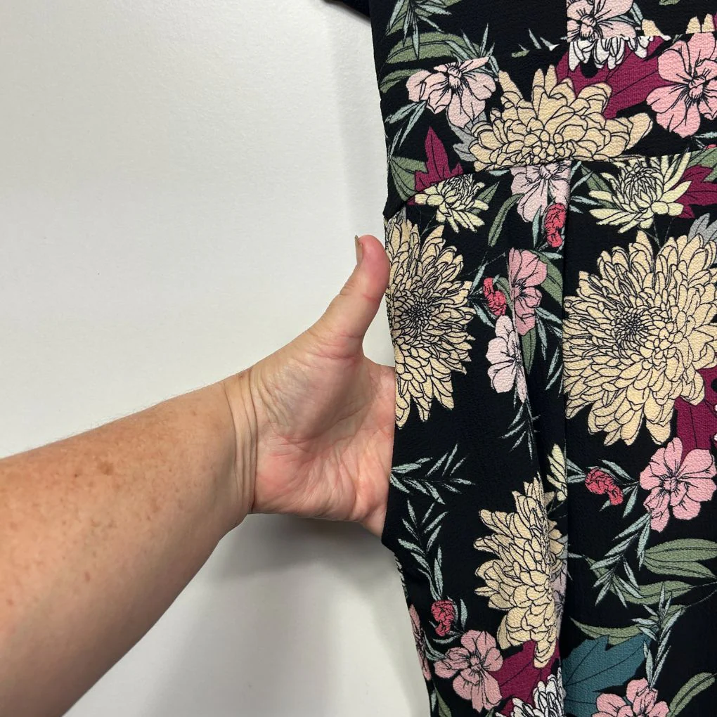 Beme Black Floral Jumpsuit - Size 16 - Image 3