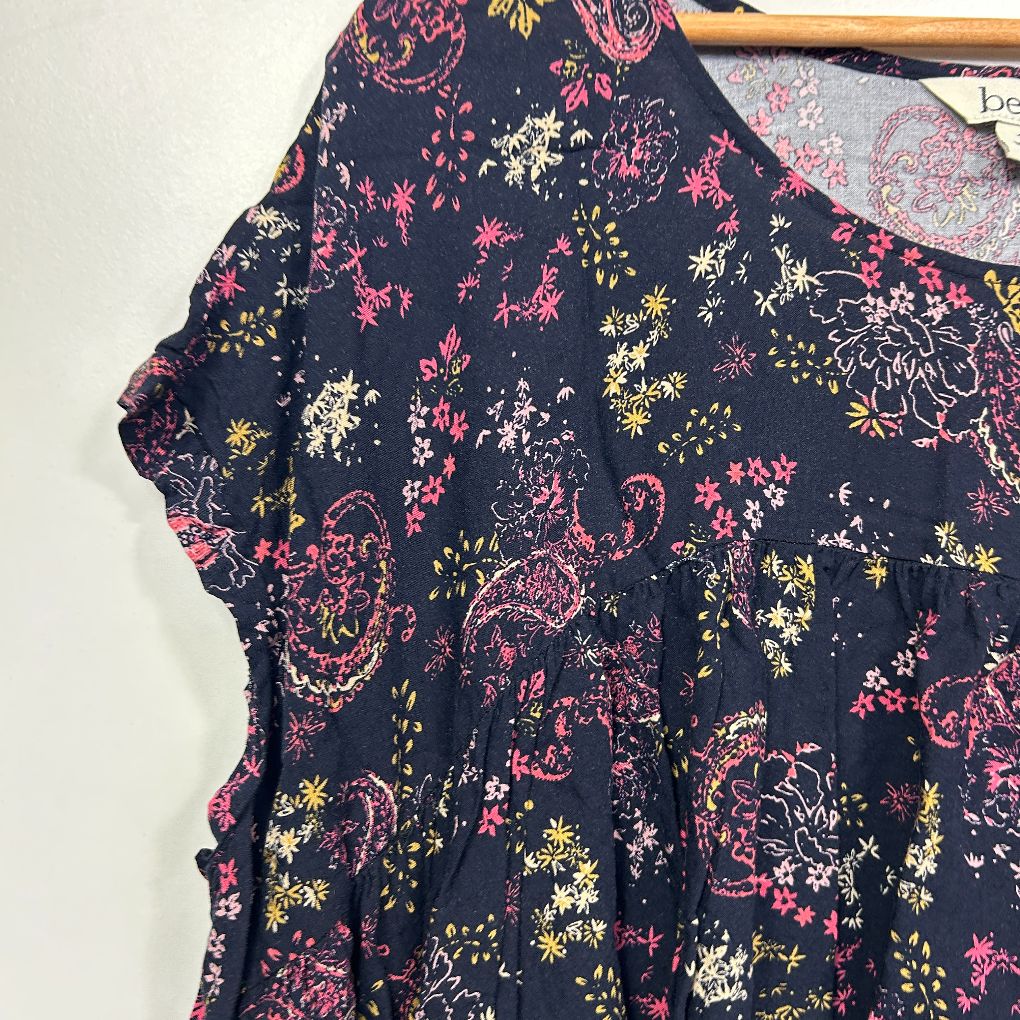 beme Navy Floral Paisley Top - Size 16 - Image 3