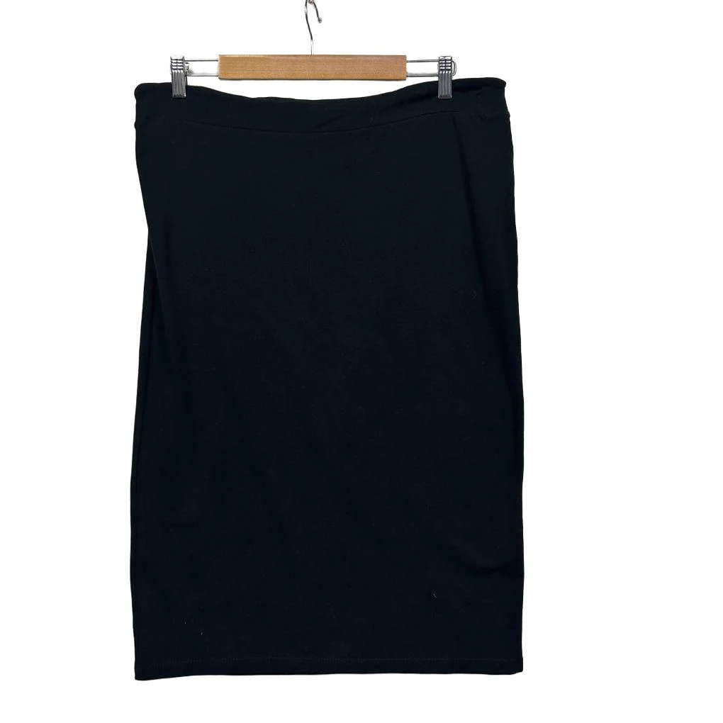Betty Basics Black Skirt - Size 18