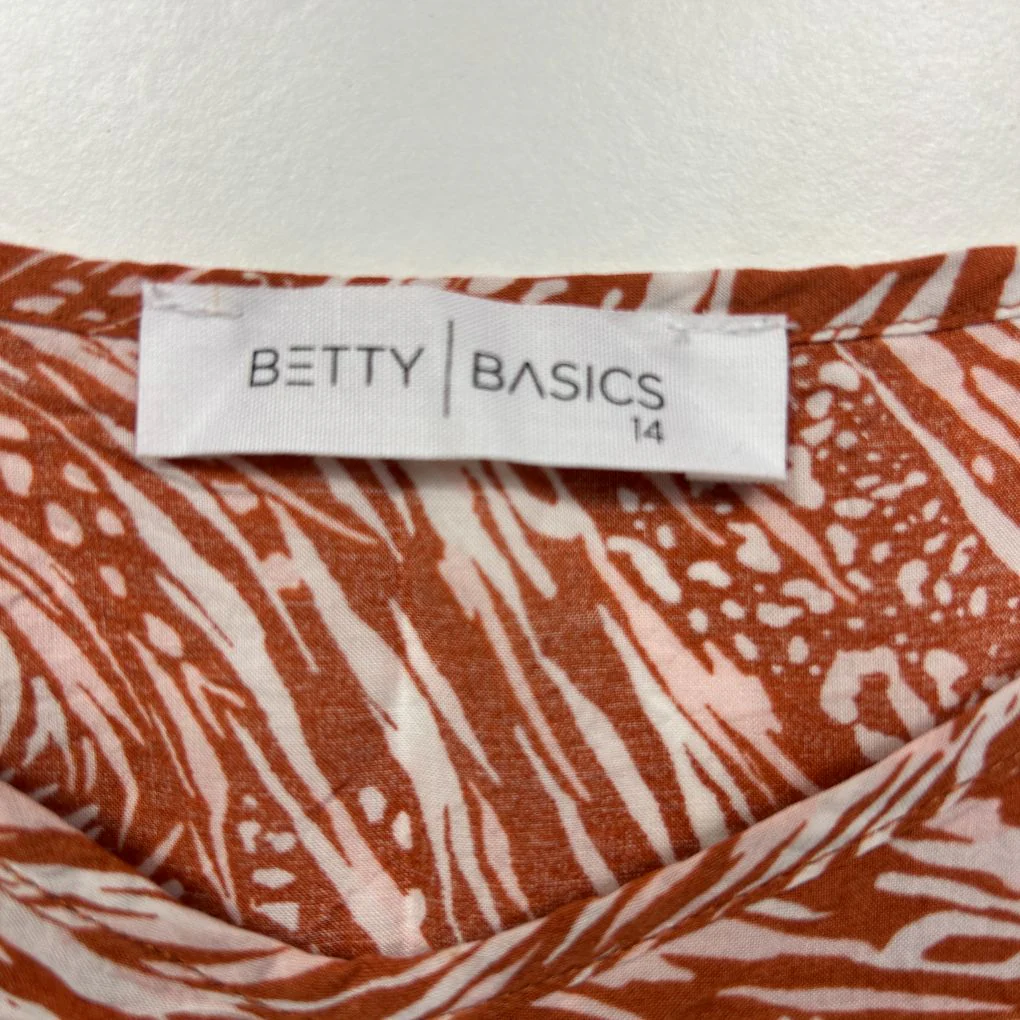 Betty Basics Rust Top - Size 14 - Image 3
