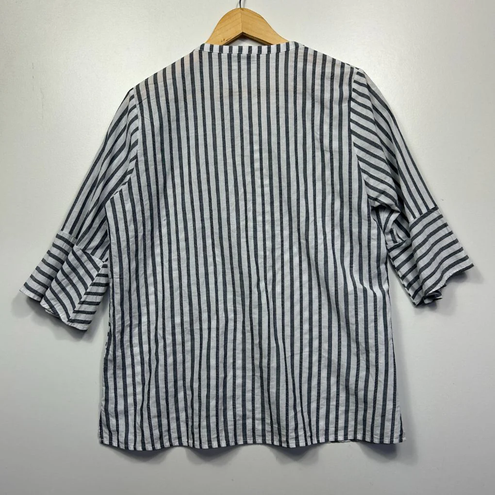 Black Pepper Grey Cotton Stripe Top - Size 16 - Image 4