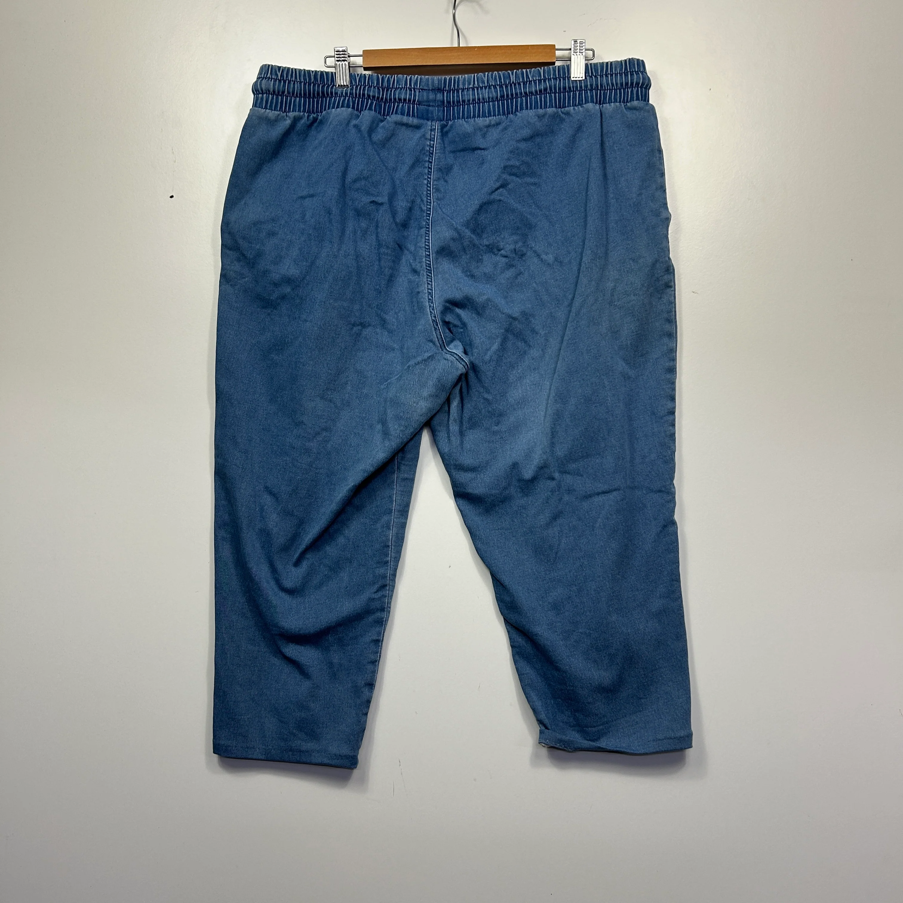 Blue Denim Capri Pants - Size 16/18? - Image 2