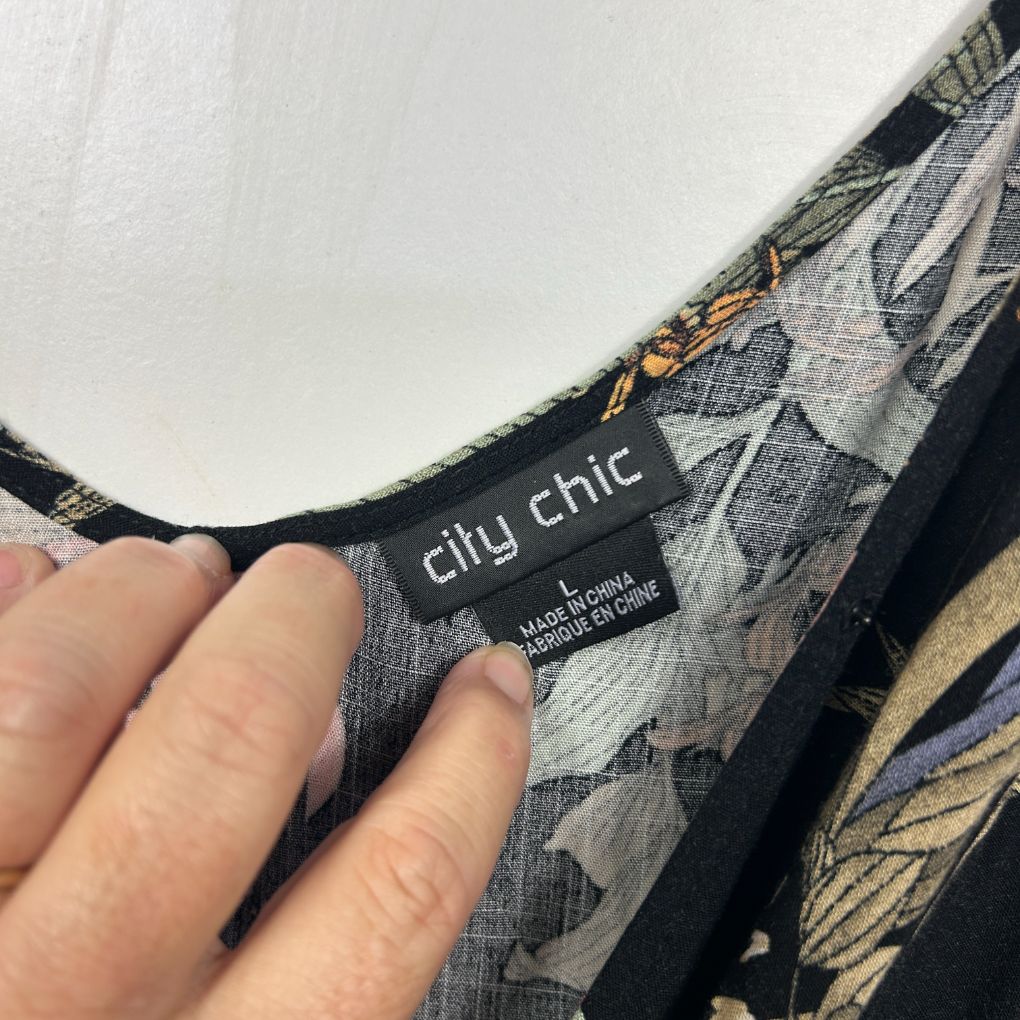 City Chic Black Floral Playsuit - Size 20/L - Image 7