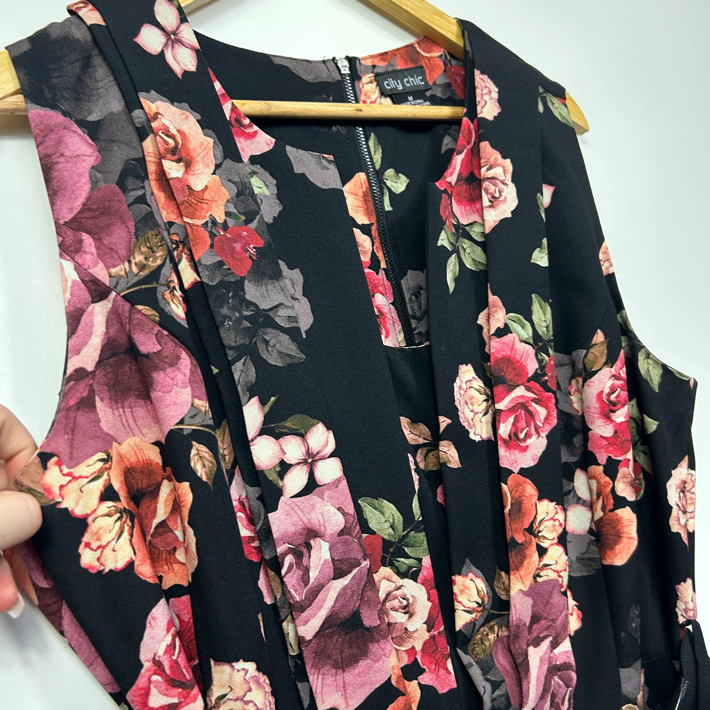 City Chic Black Floral Print Belted Fit & Flare Dress - Size 20/L - Image 5