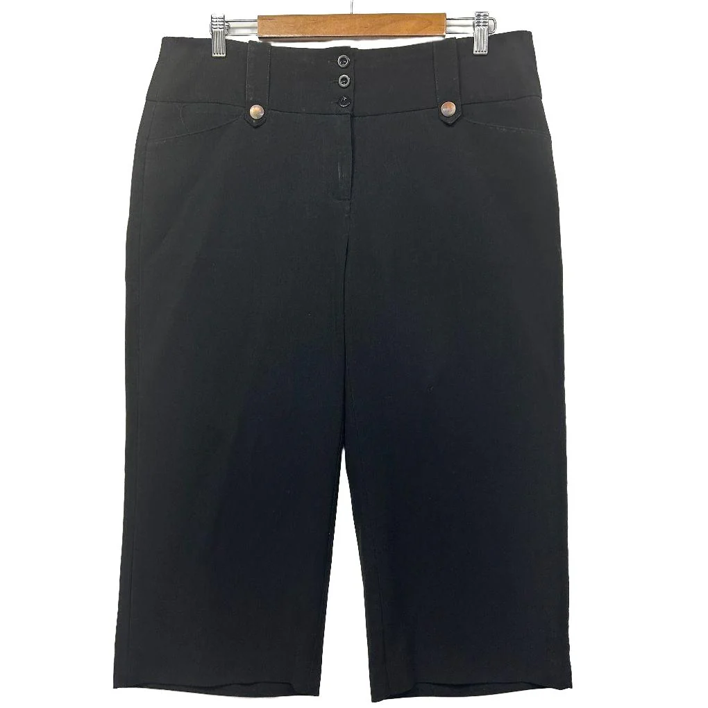 Crossroads Black Cropped Capri Pants - Size 14