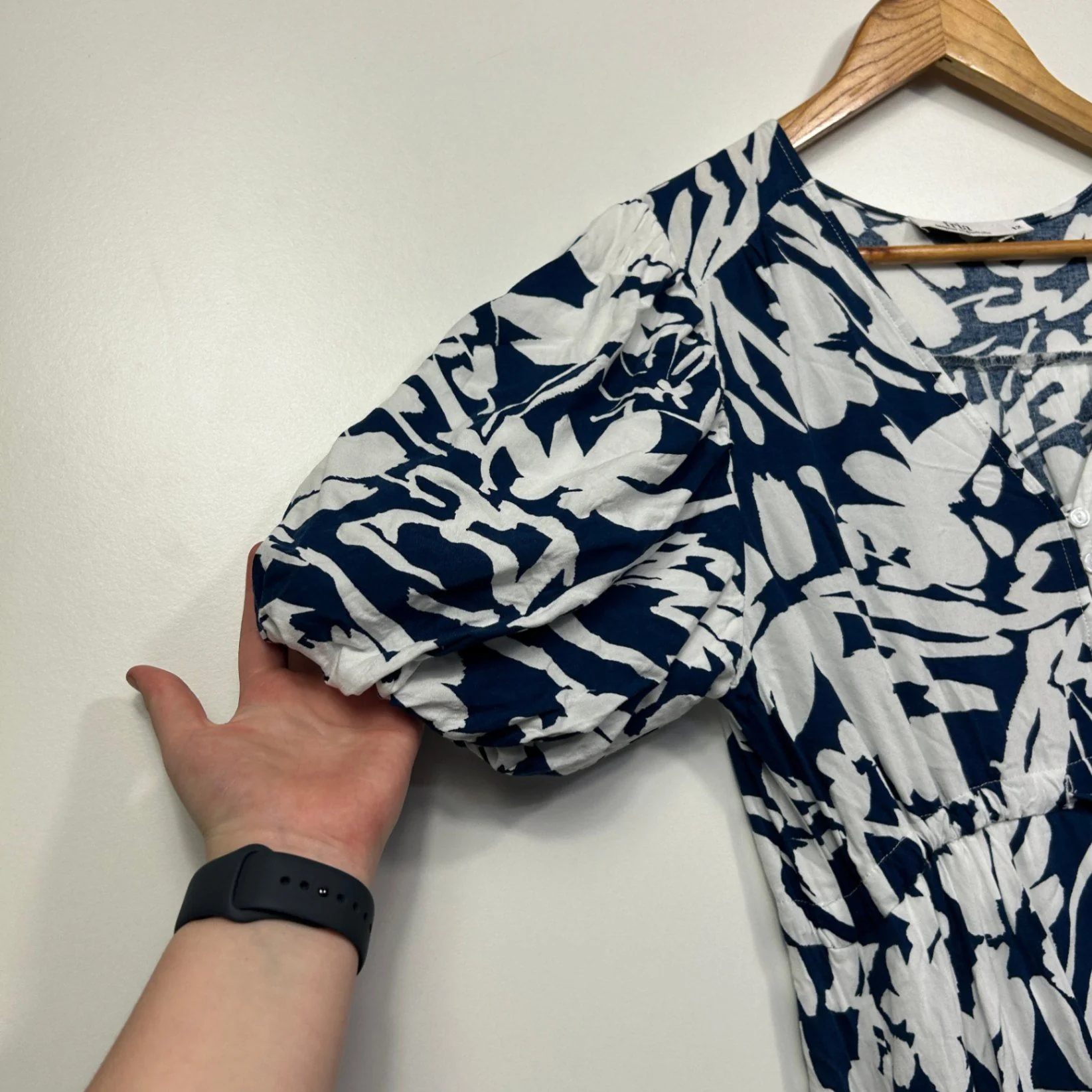 Fria Blue White Cotton Short Sleeve Floral Fit & Flare Dress Size 12 - Image 5