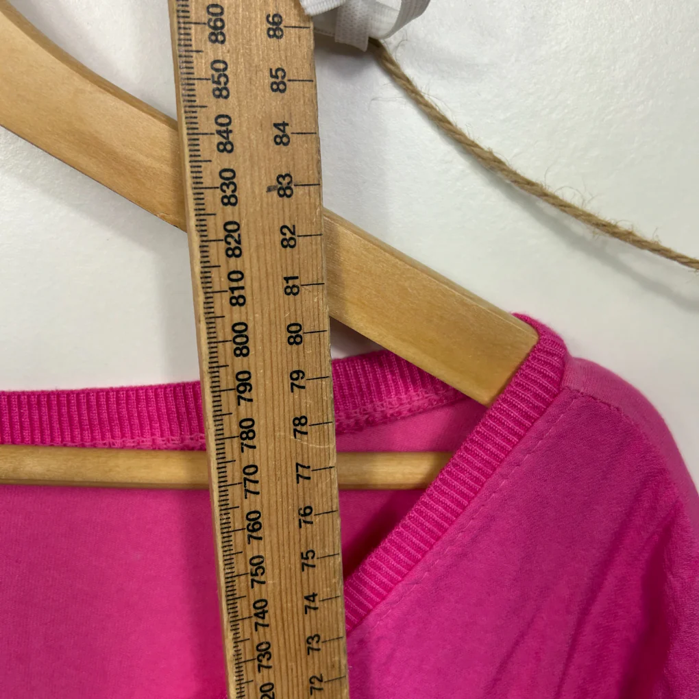 Pink Sequin Star V-Neck Short Sleeve Top - Size 14/16 - Image 6