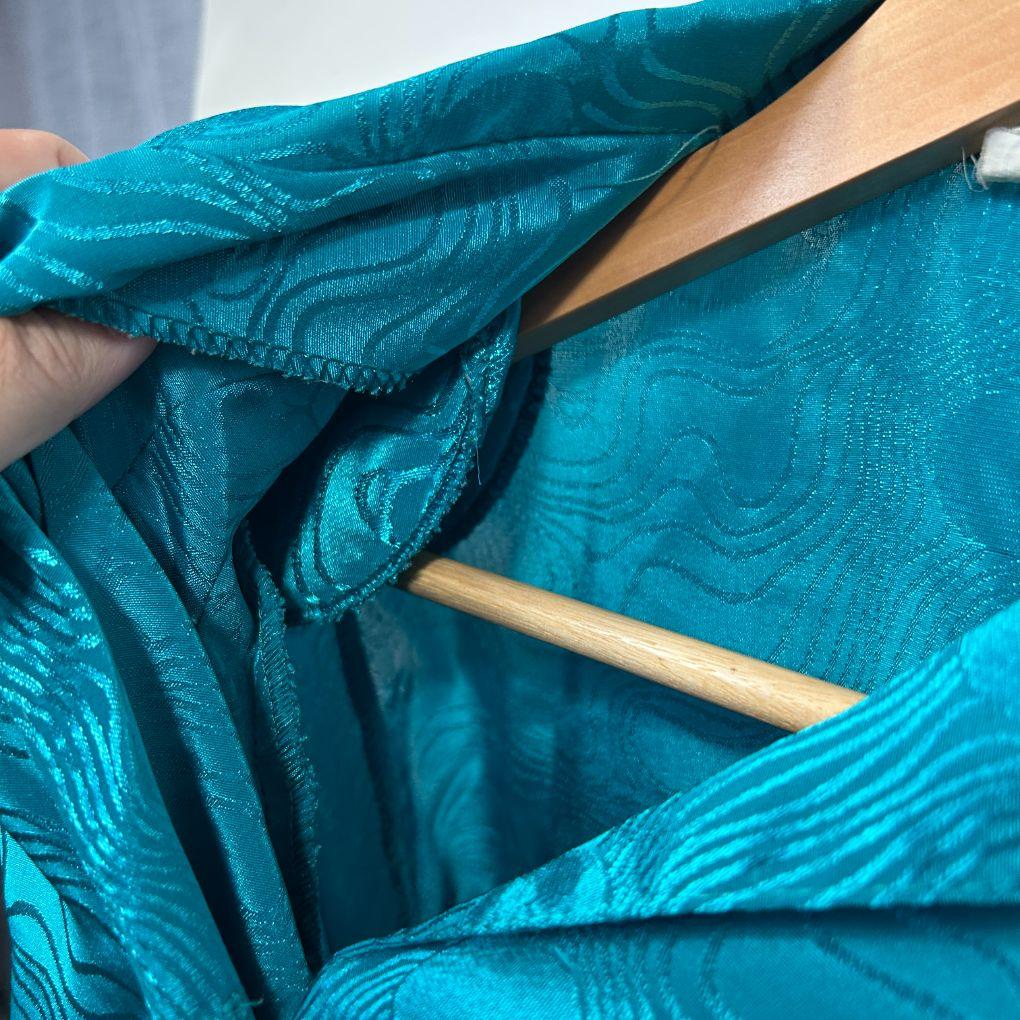 Vintage Huckleberry Teal Satin Shirt - Size 12 - Image 5