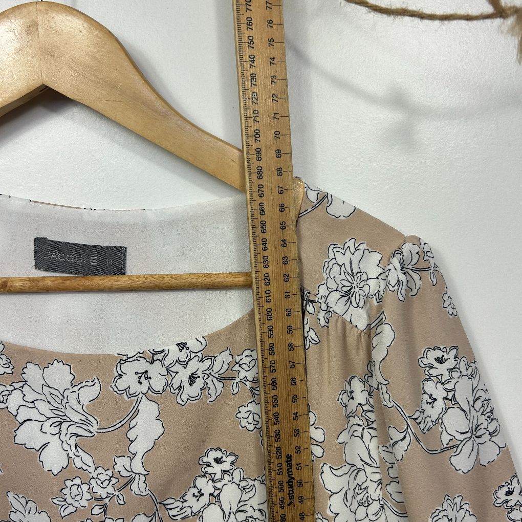 Jacqui E Beige Floral Print Top - Size 14 - Image 6