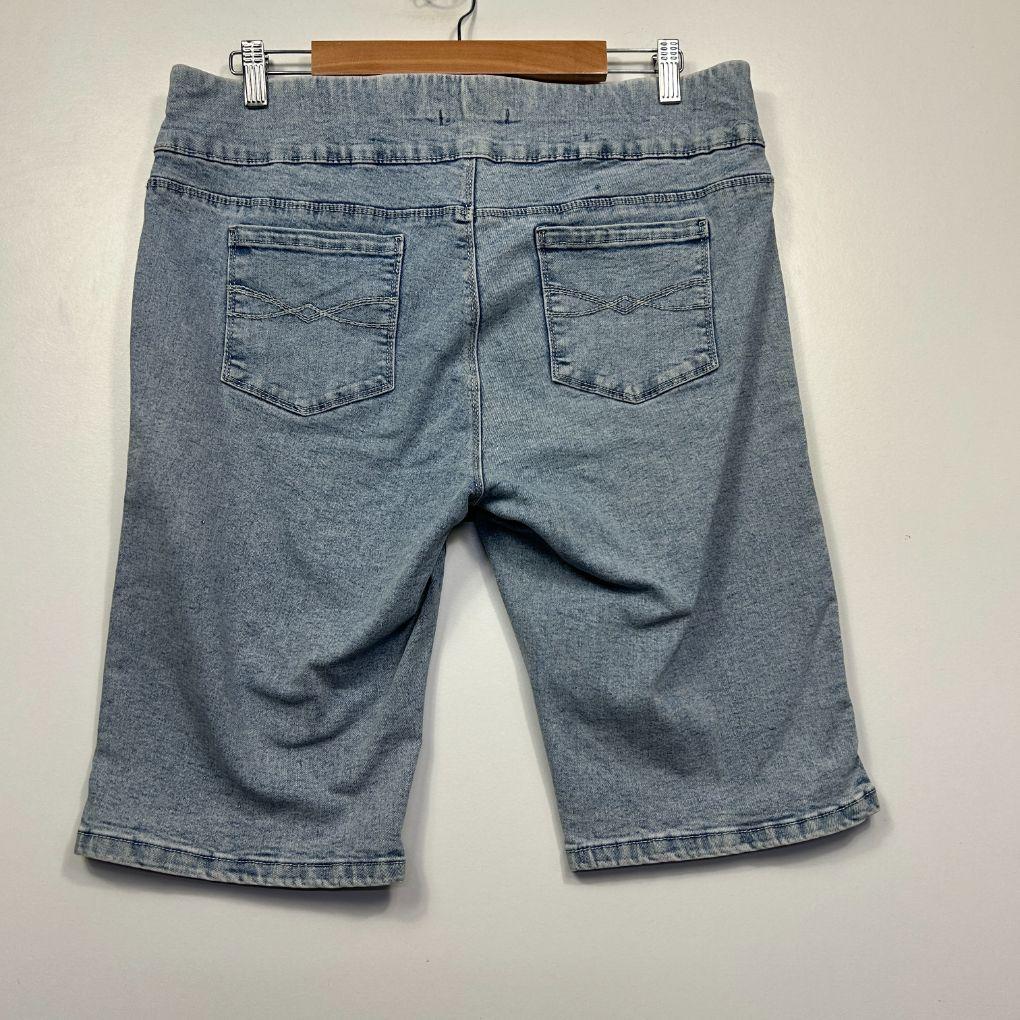 Katies Denim Shorts - Size 16 - Image 4