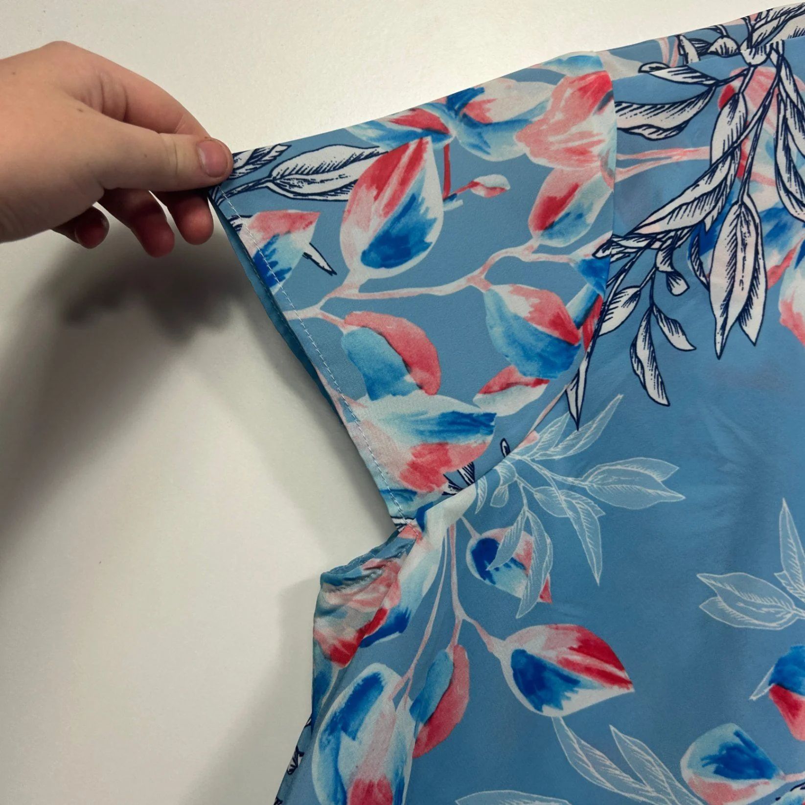 Liz Jordan Top Size 16 Blue Pink Floral Layered - Image 6