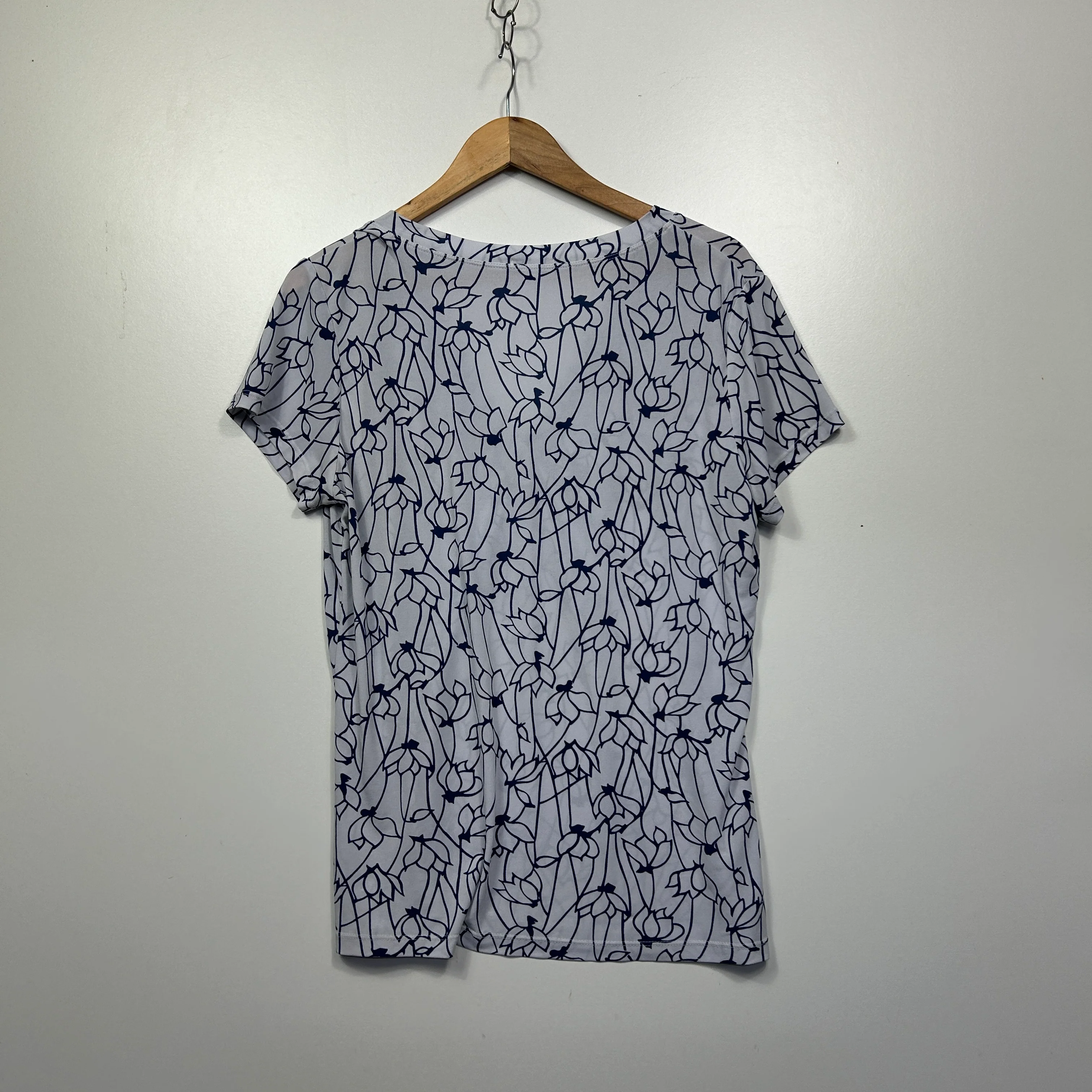 Liz Jordan White Blue Outline Floral Print Top - Size L - Image 4