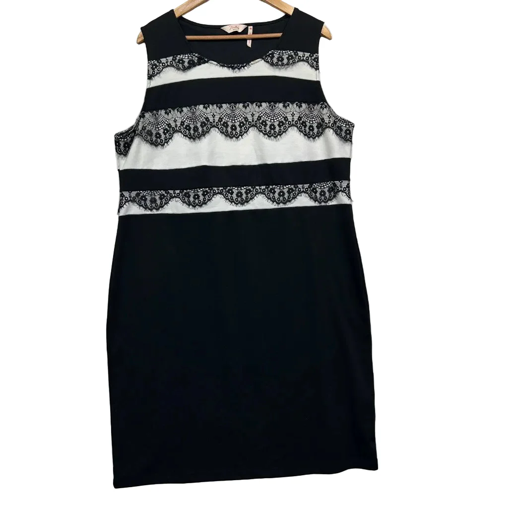 Millers Black and White Lace Dress - Size 18