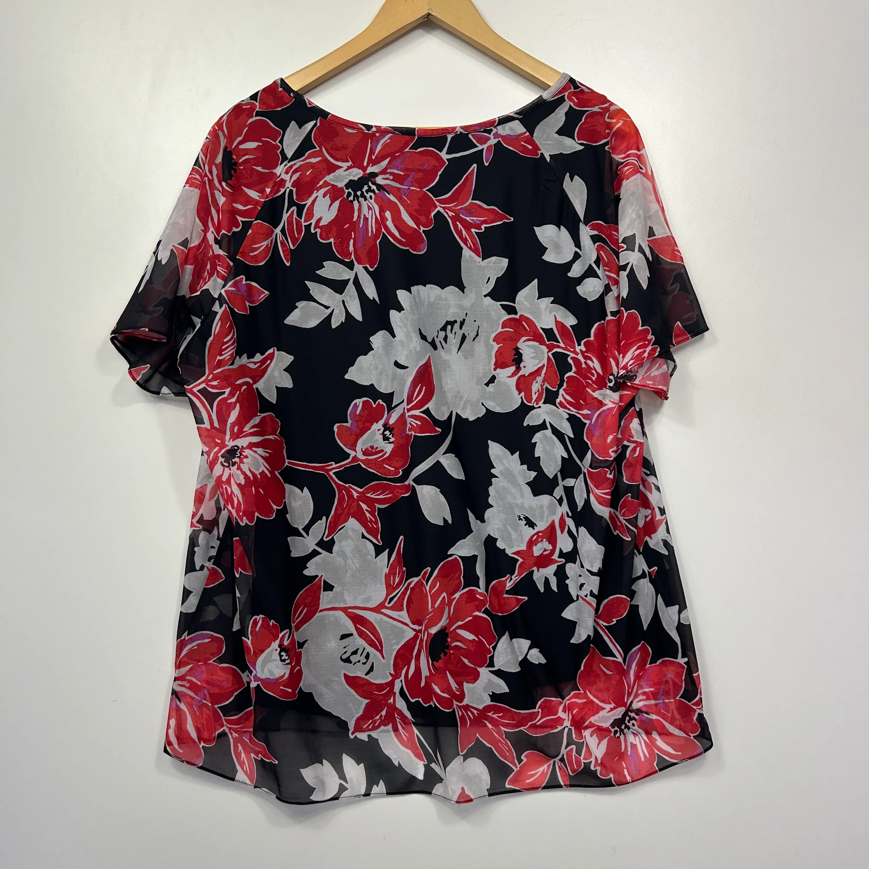 Millers Black Red Floral Print Top - Size 20 - Image 3