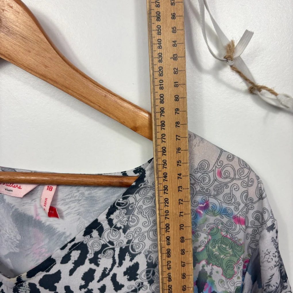 Millers Grey Abstract Leopard Print Top - Size 18 - Image 5