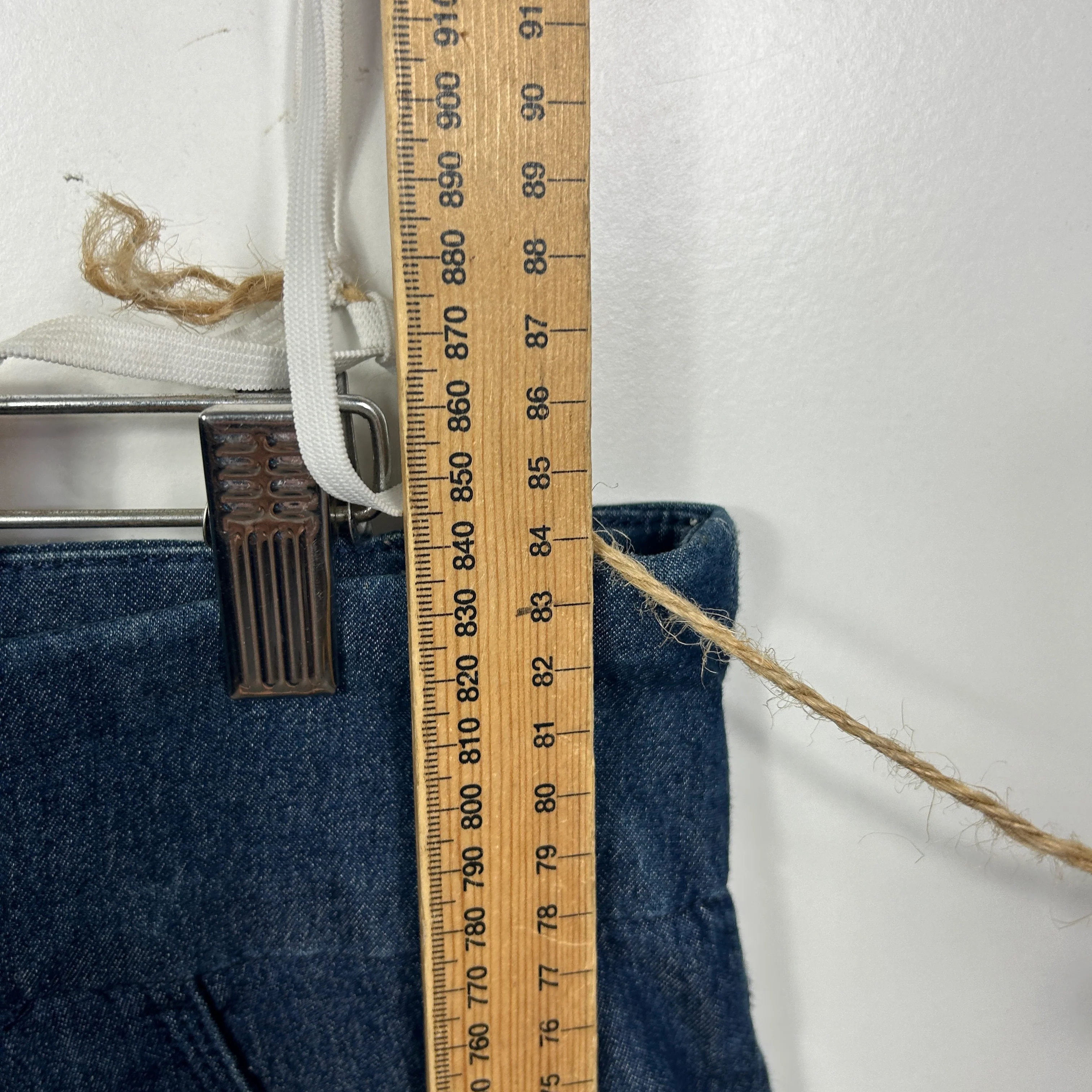Millers Navy Denim Capri Pants - Size 16 - Image 6