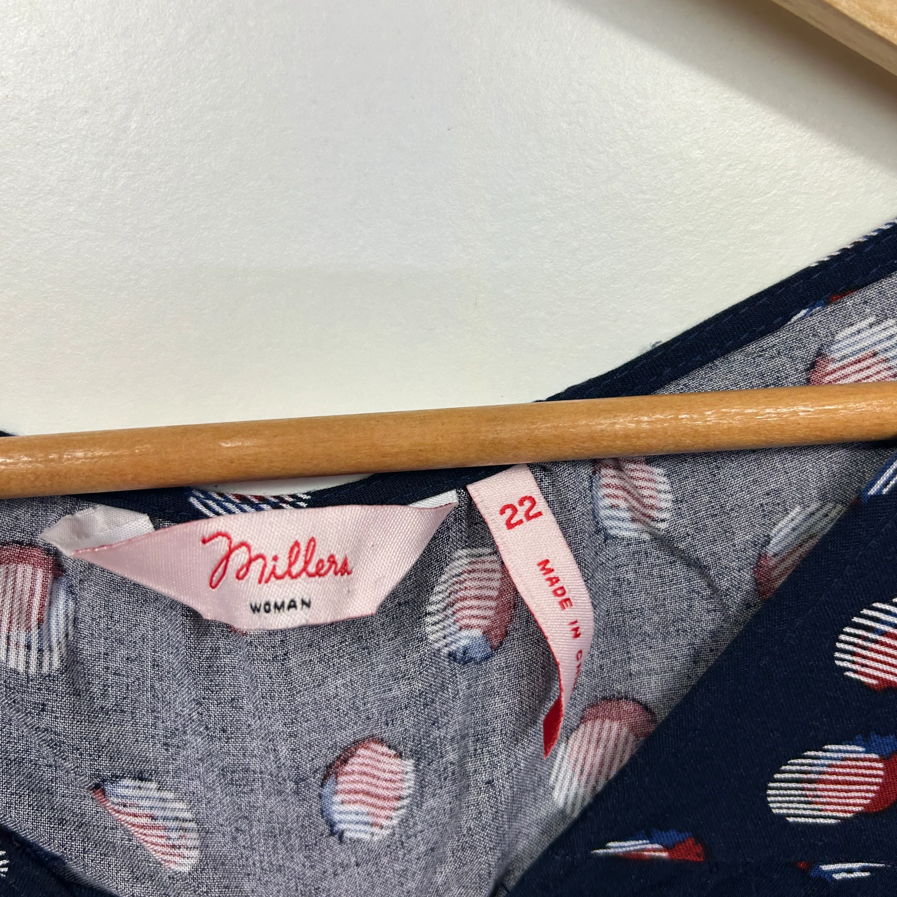 Millers Navy Polka Dot Top - Size 22 - Image 3