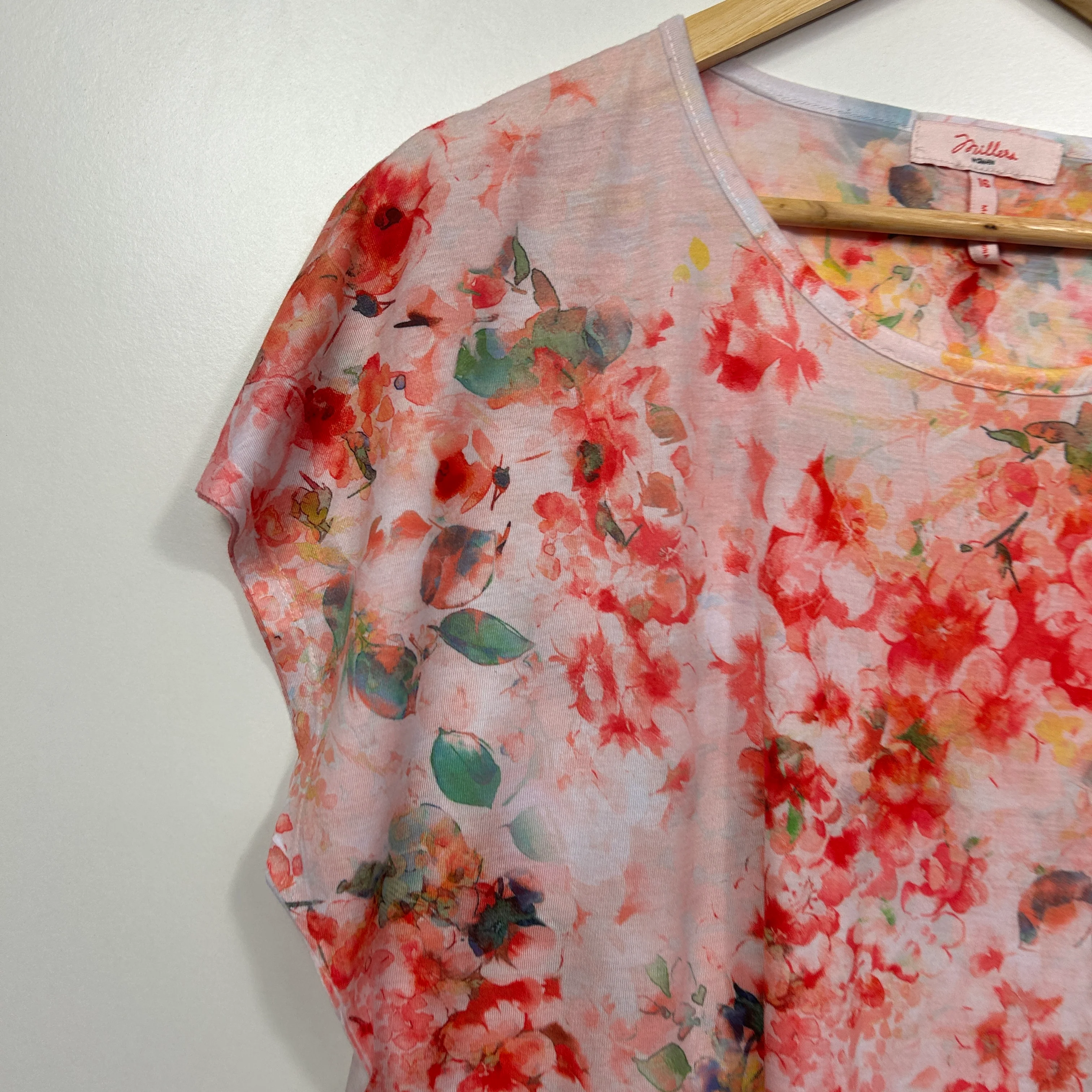 Millers Pink Floral Asymmetric Top - Size 18 - Image 3