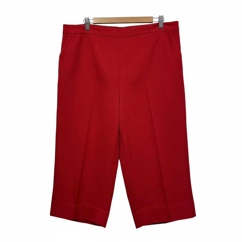 Millers Red Cropped Pants - Size 20