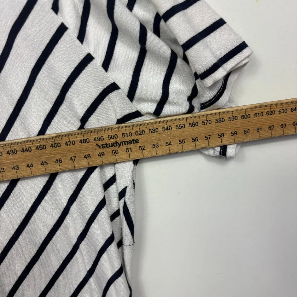 Millers White and Black Chevron Stripe V-Neck Top - Size 20 - Image 5