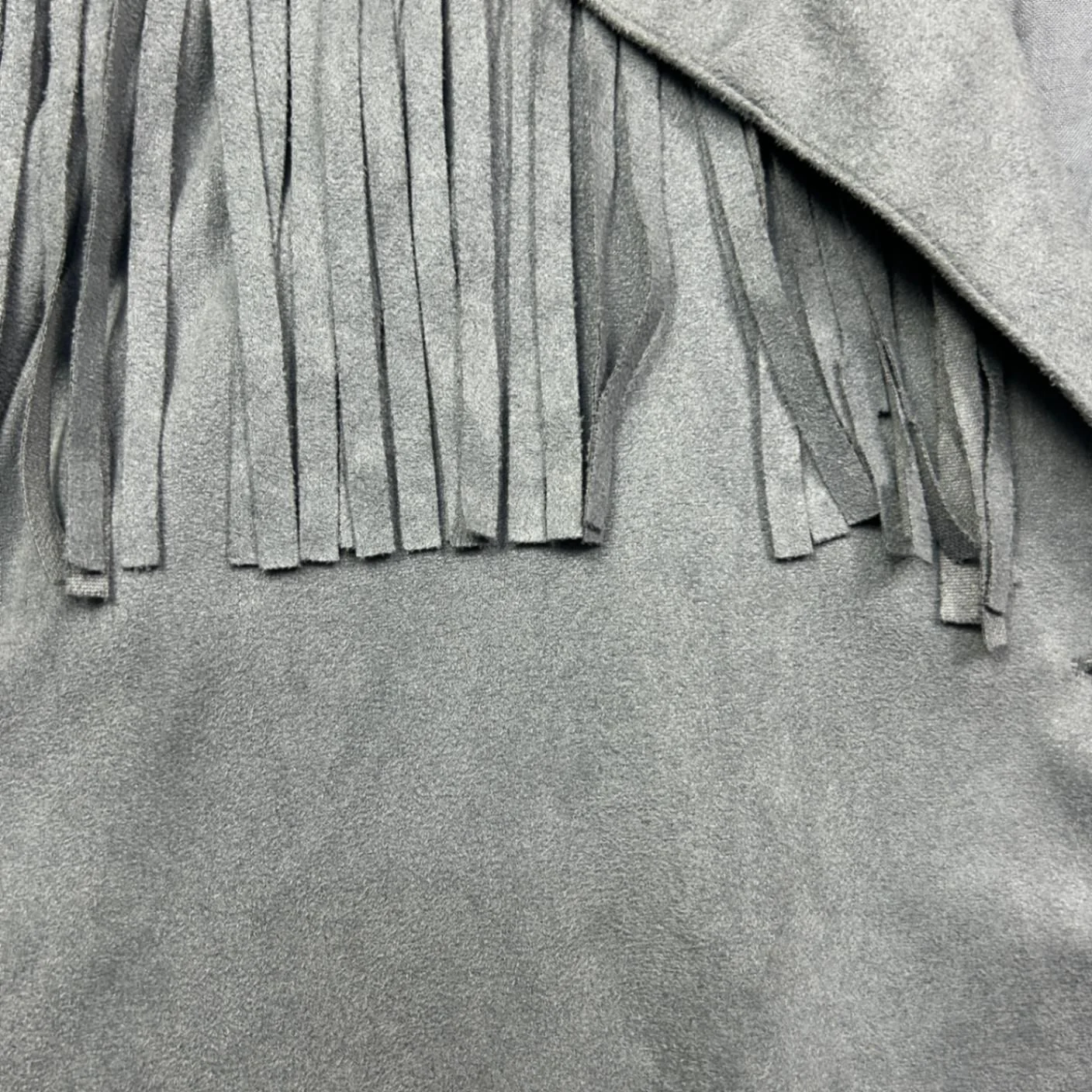 MINKPINK Faux Suede Fringe Grey Western Boho Cropped Jacket Size Large - Image 3