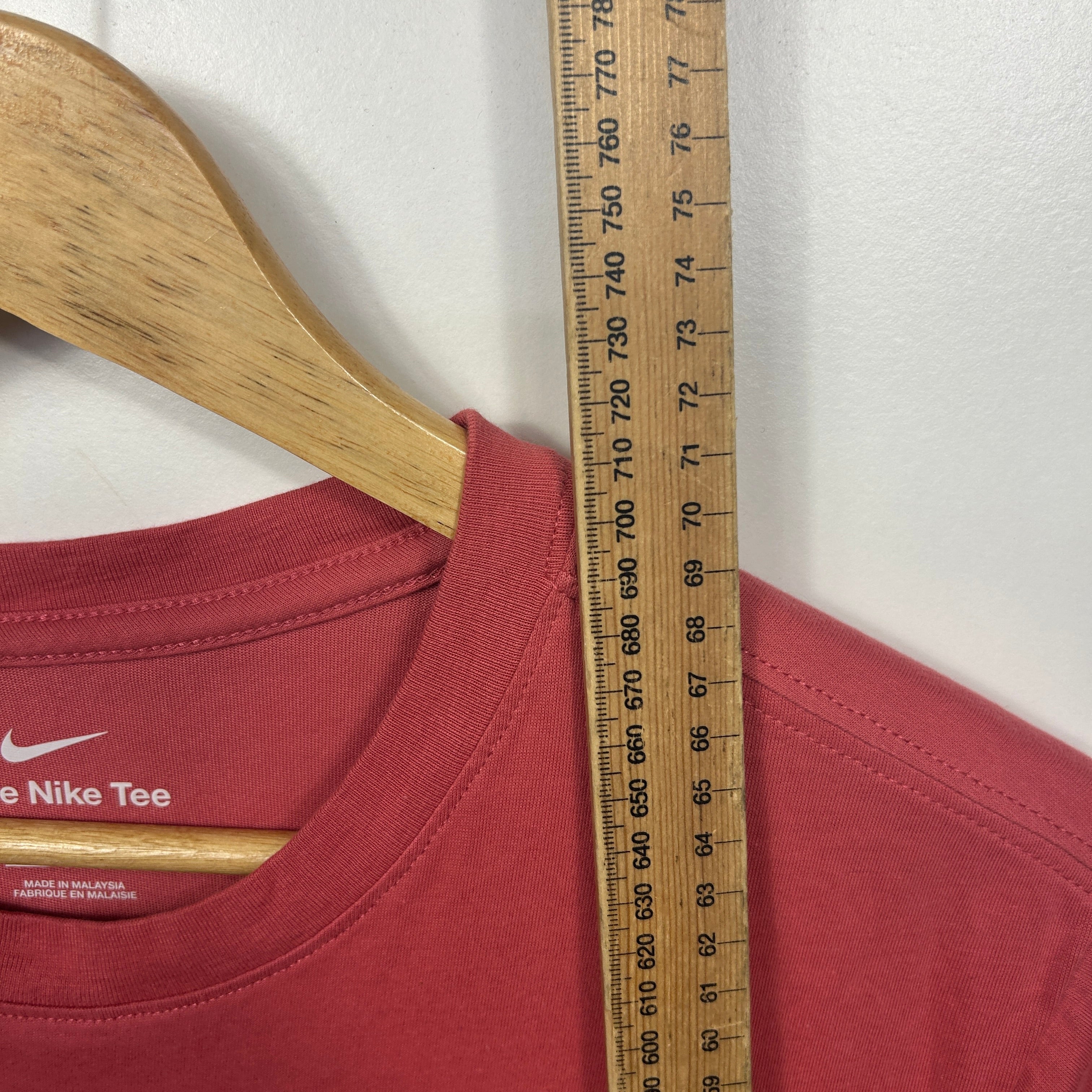 Nike Pink T-Shirt - Size L - Image 6