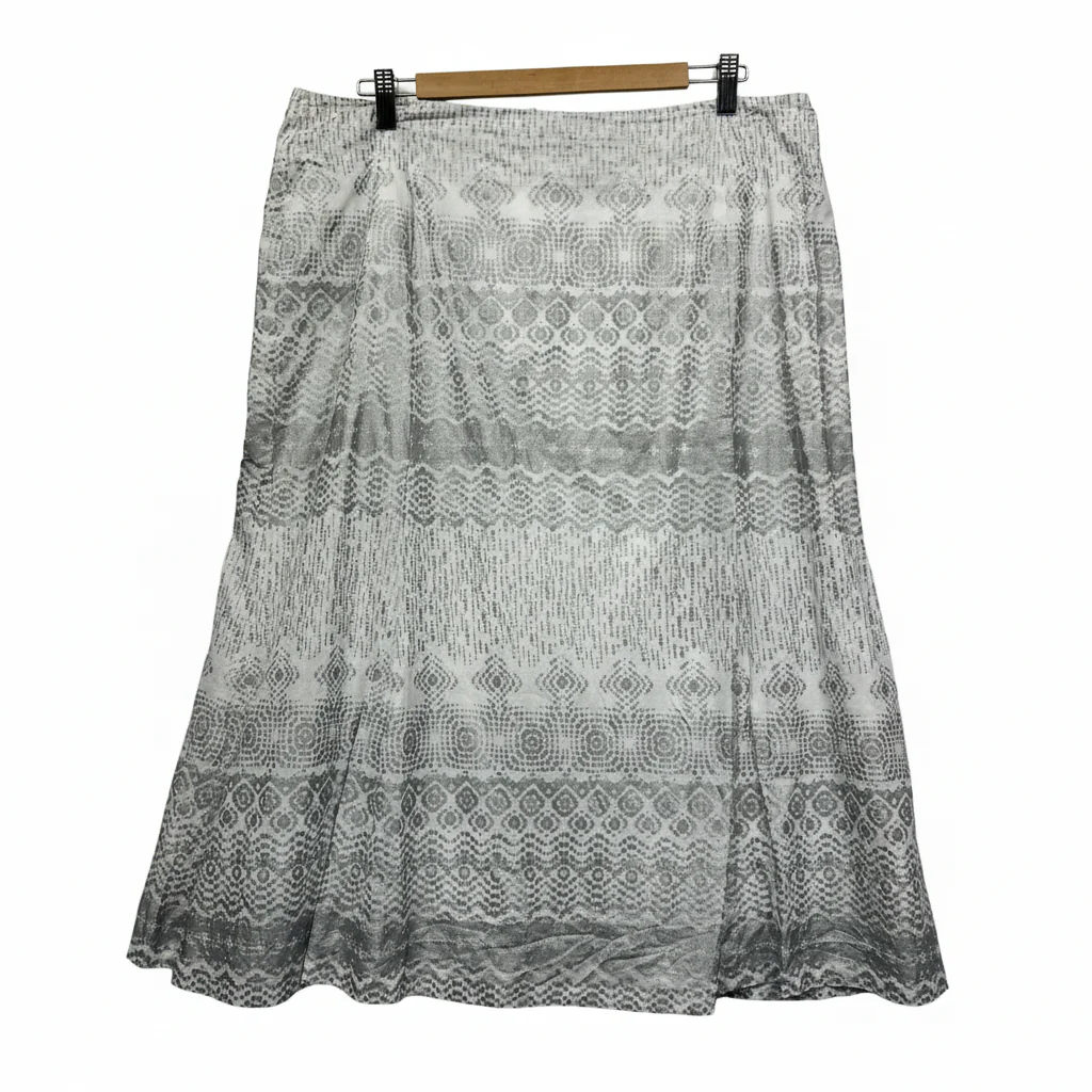 Noni B Grey and White Midi Length Skirt - Size 16