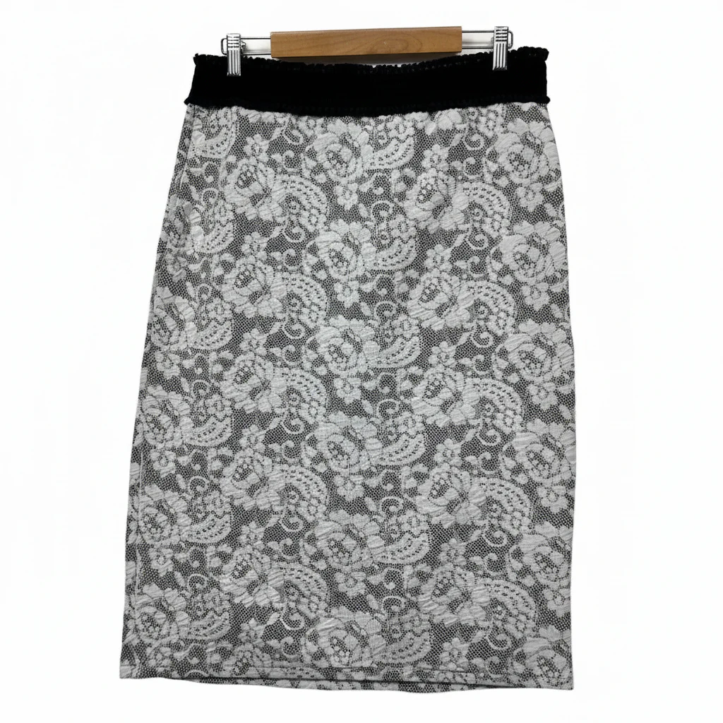 Now Black Skirt - Size 16