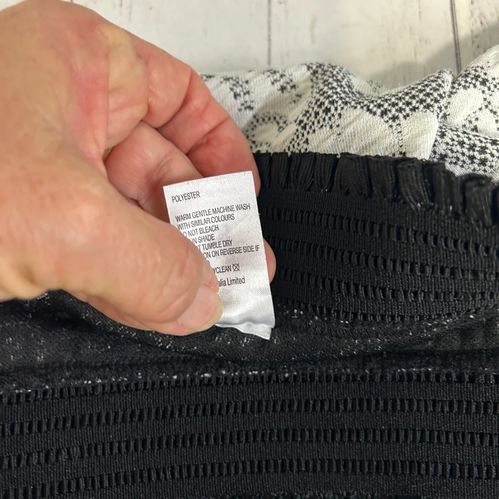 Now Black Skirt - Size 16 - Image 3