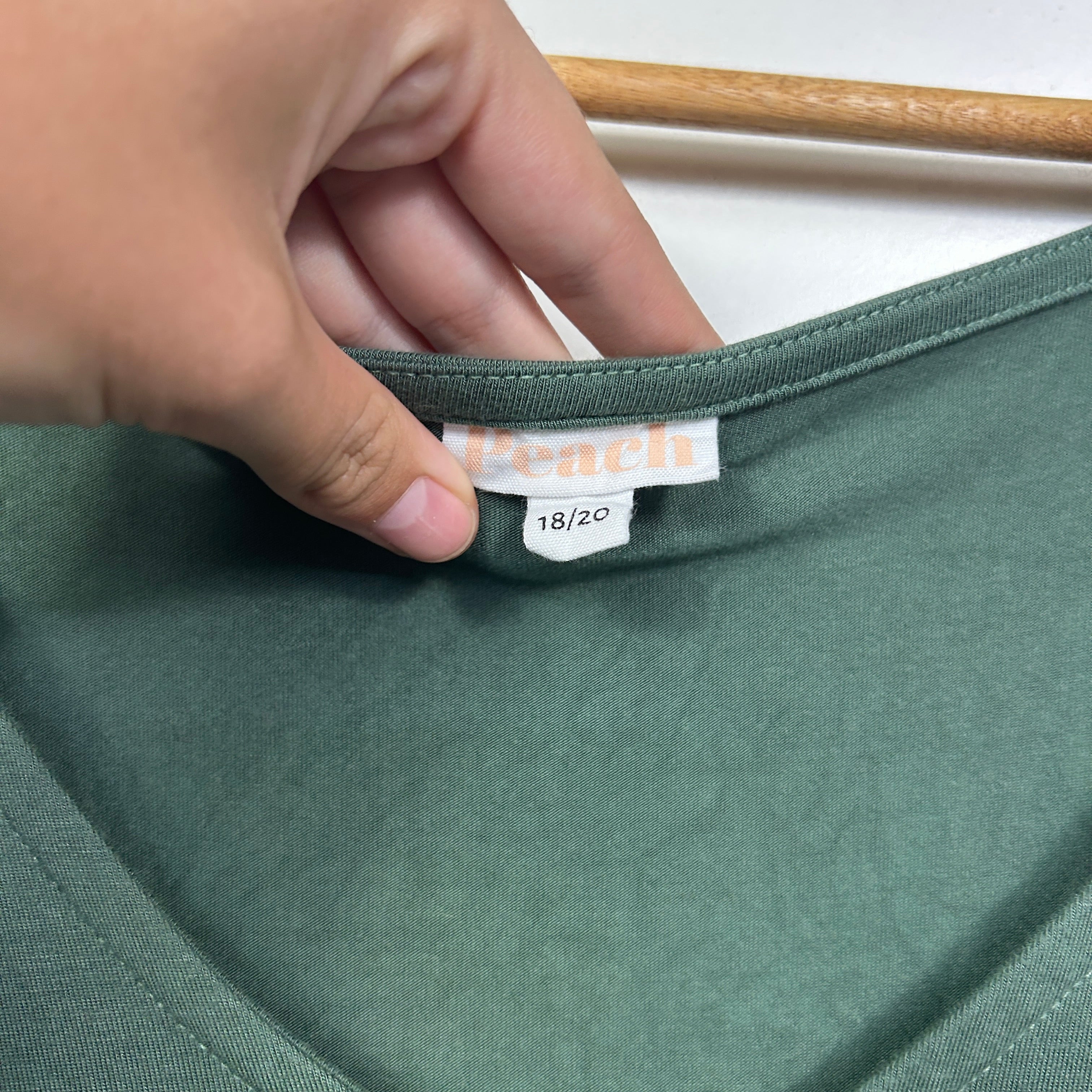 Peach Green Smock Top - Size 18/20 - Image 2