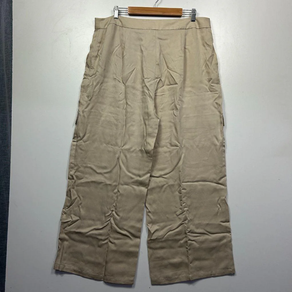 Preview Beige Wide-Leg Pants - Size 18 - Image 5