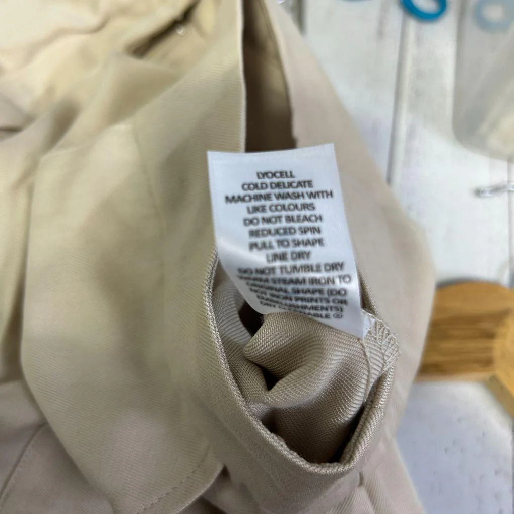 Preview Beige Wide-Leg Pants - Size 18 - Image 6