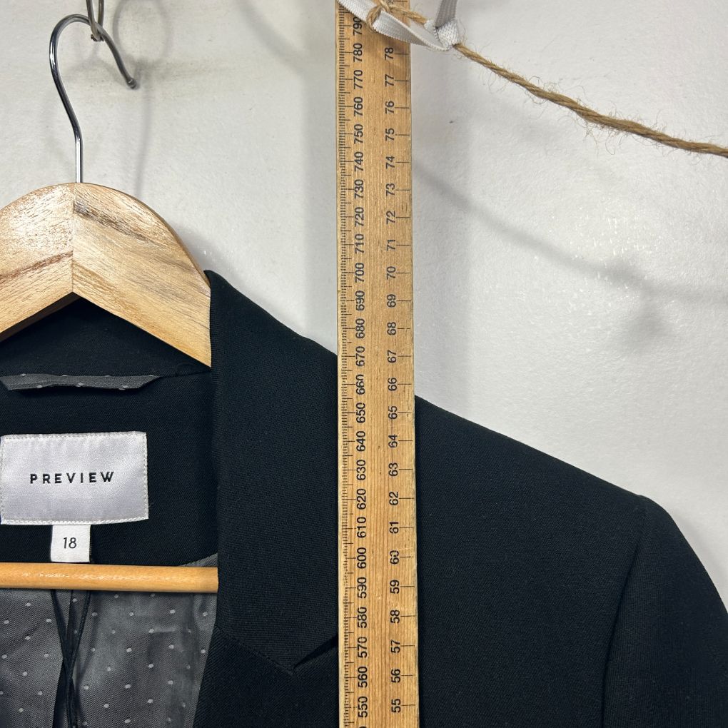 Preview Black Blazer - Size 18 - Image 6