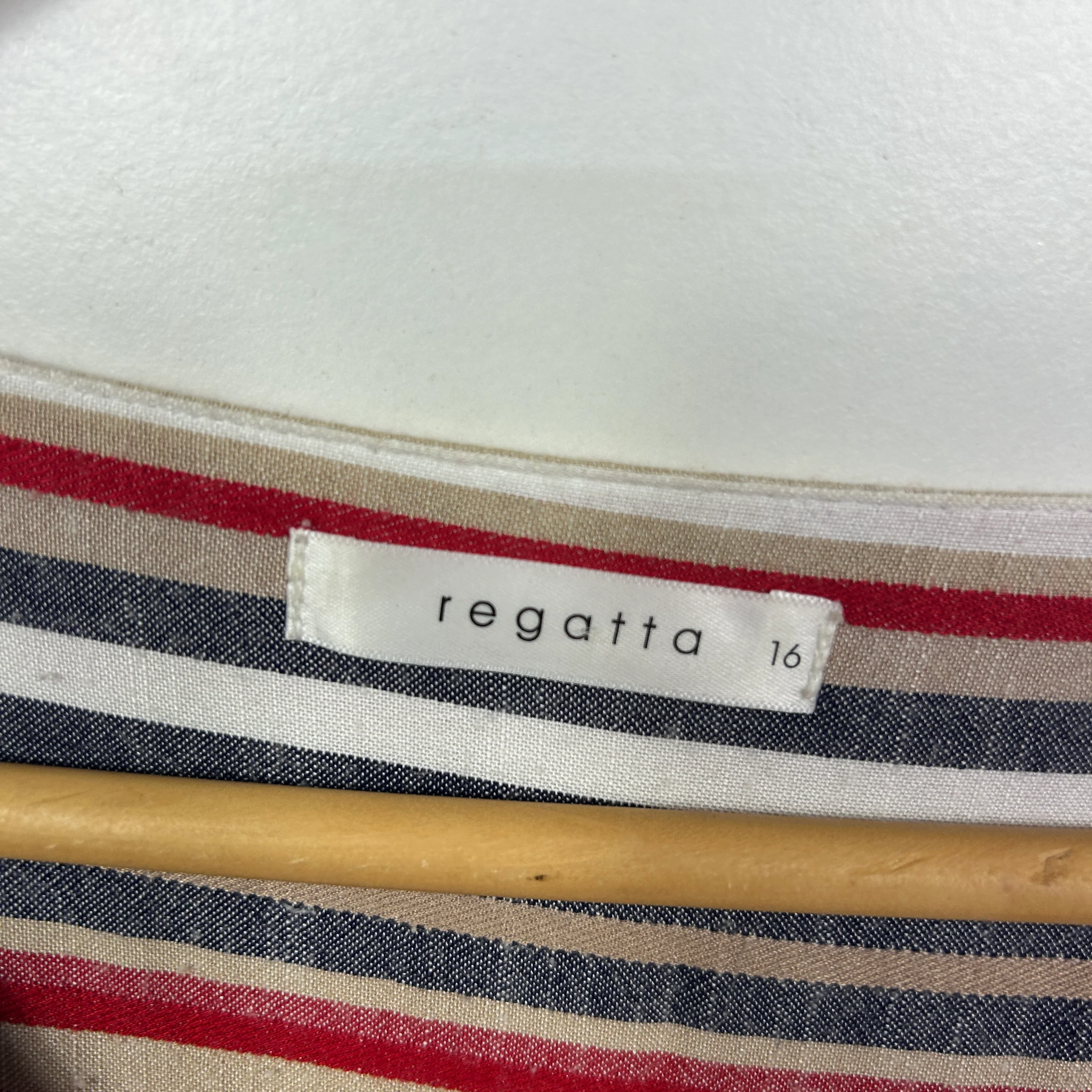 Regatta Viscose Multicoloured Striped Top - Size 16 - Image 2