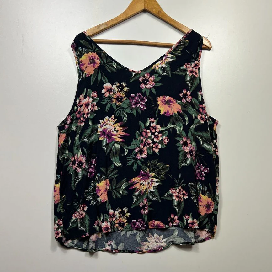 Rivers Black Floral Tank - Size 20 - Image 2