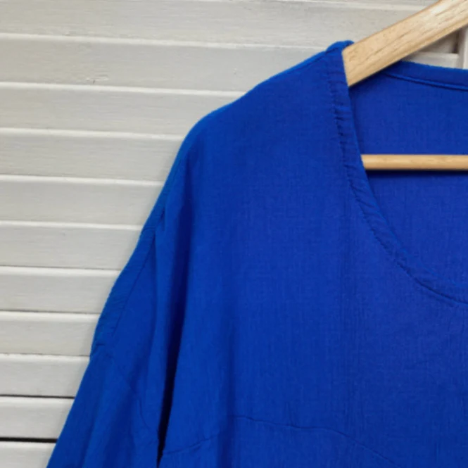Sea of Love Blue Short Sleeve Rayon Asymmetric Hem Top Blouse Size 14 Large - Image 3