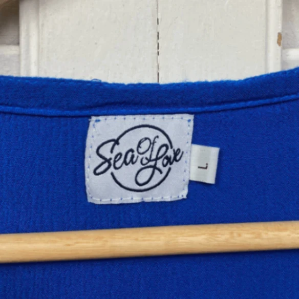 Sea of Love Blue Short Sleeve Rayon Asymmetric Hem Top Blouse Size 14 Large - Image 4