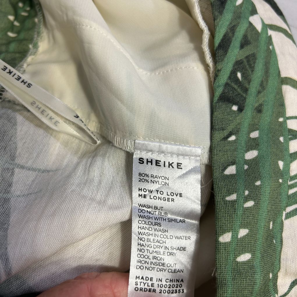 Sheike Green Palm Leaf Print Wide Leg Pants - Size 12 - Image 4