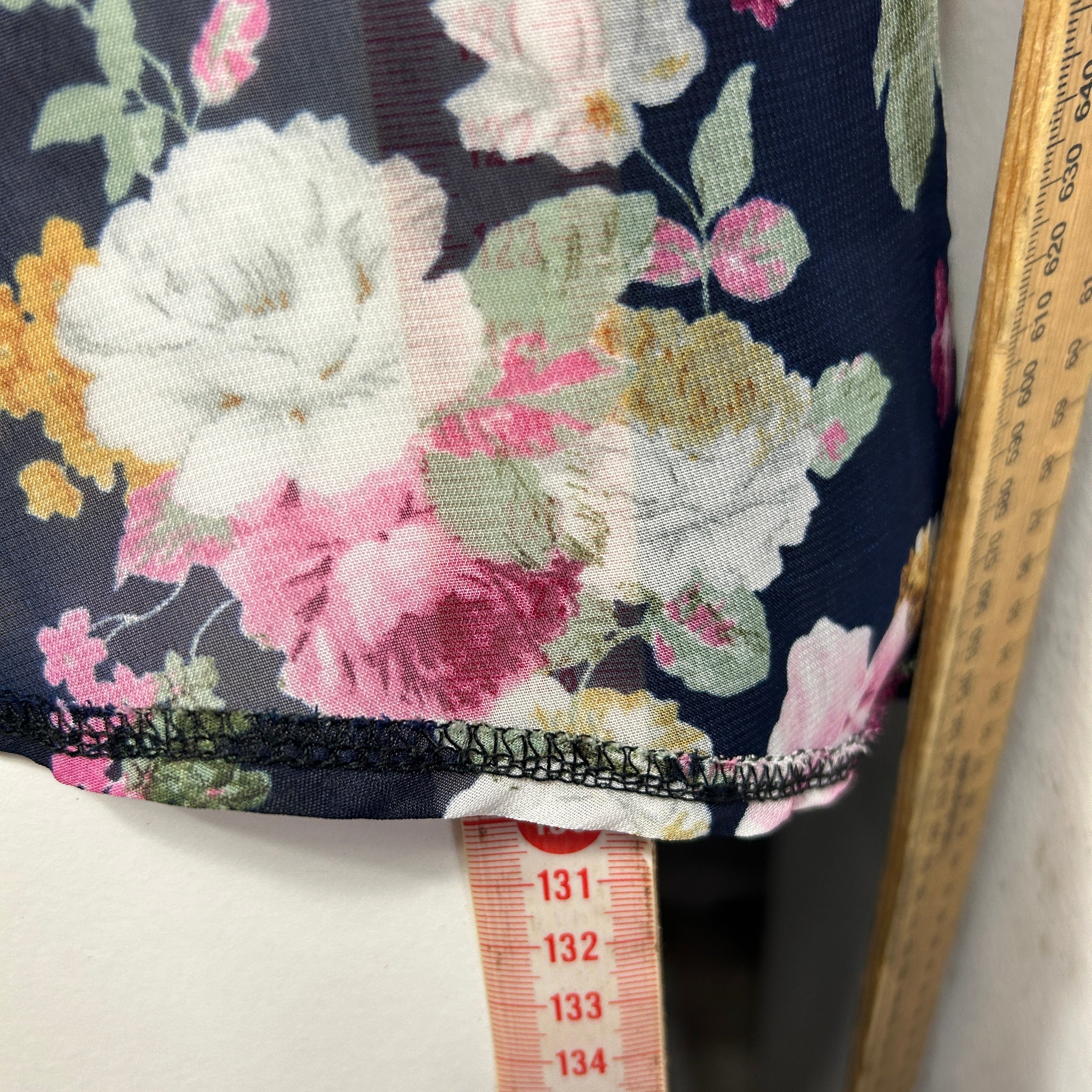 Shein Curve Black Floral Kimono - Size 16/18 - Image 6